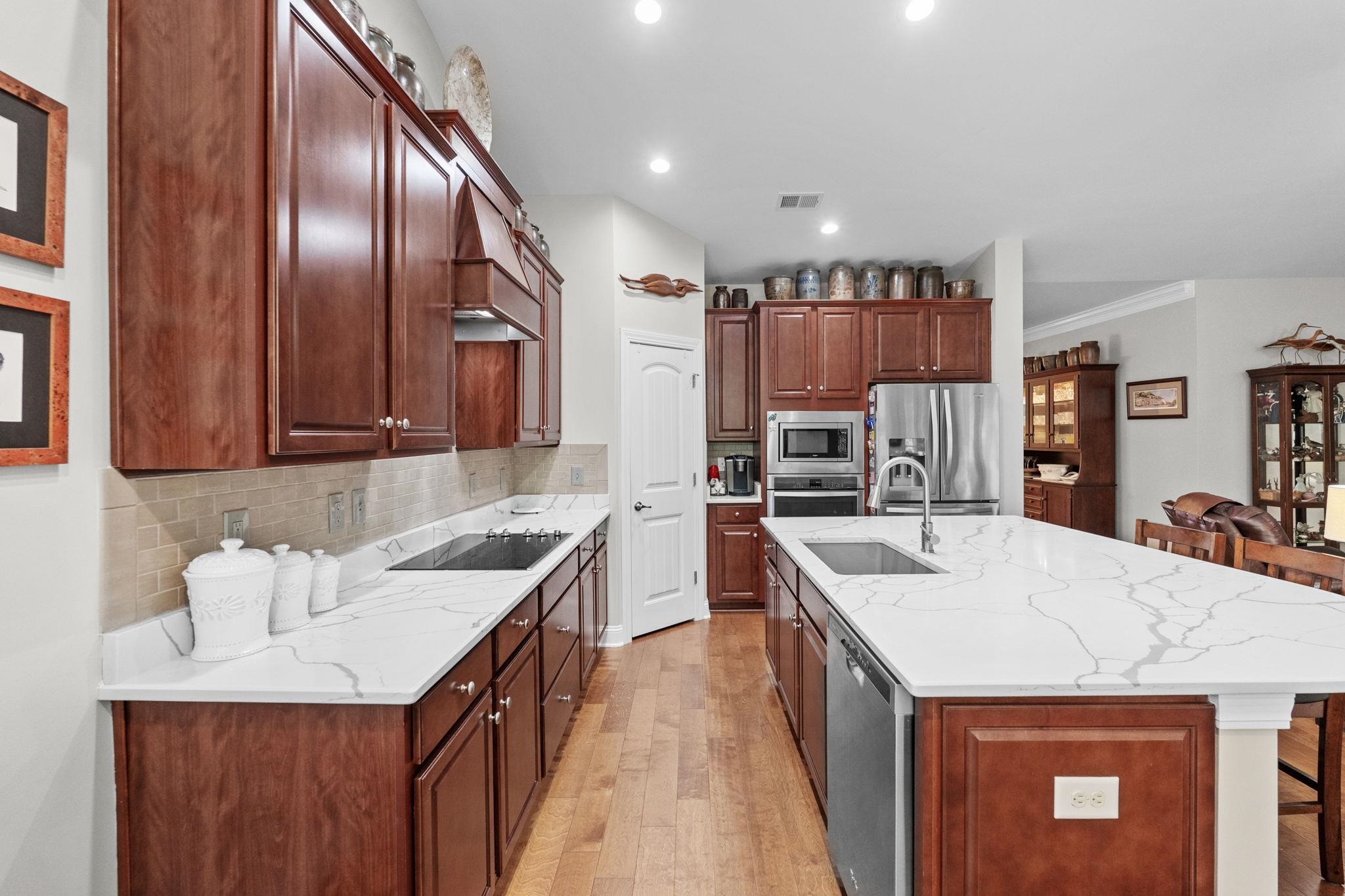 1858 Bluff Dr. Property Photo 50
