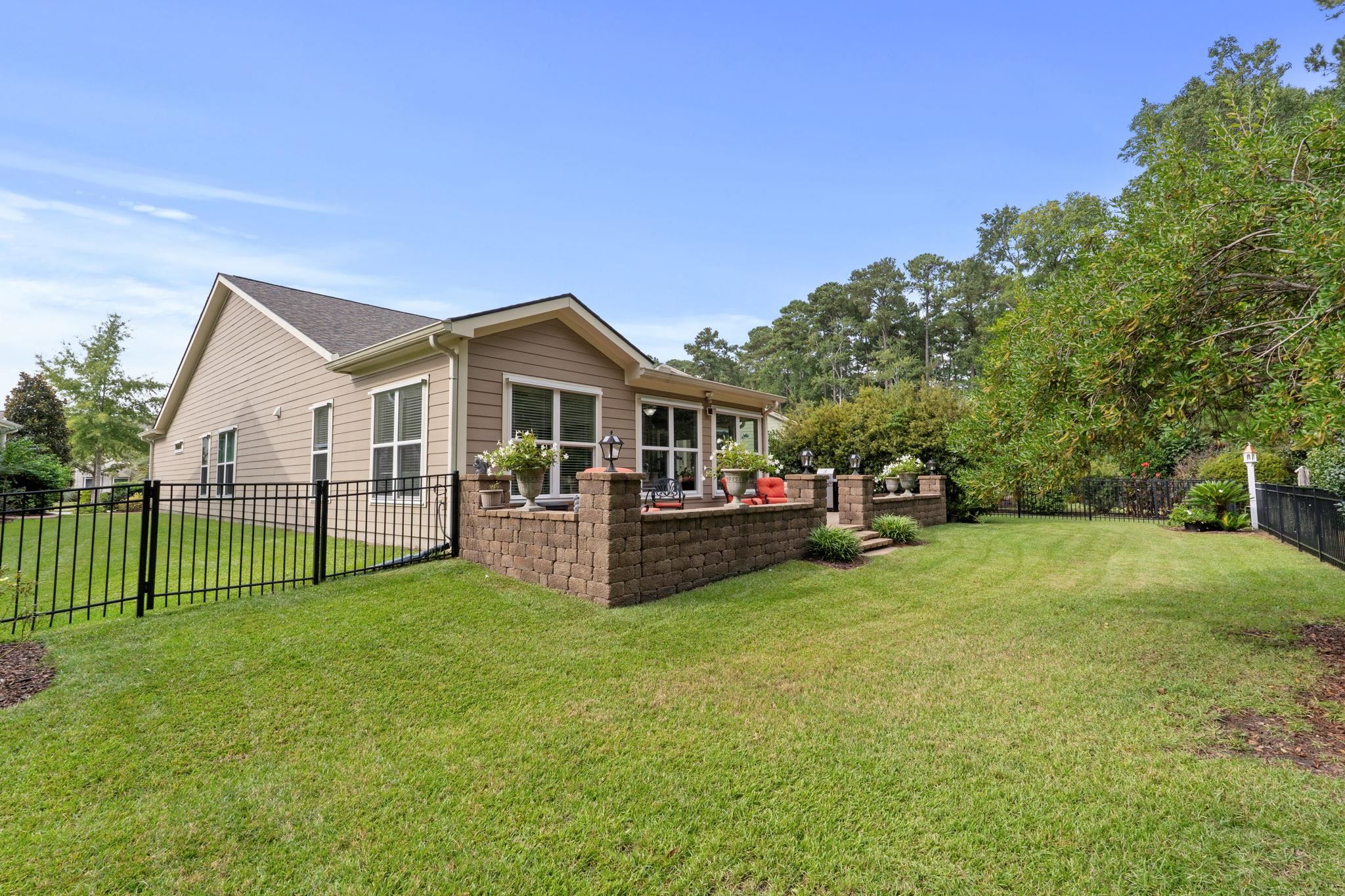 1858 Bluff Dr. Property Photo 76
