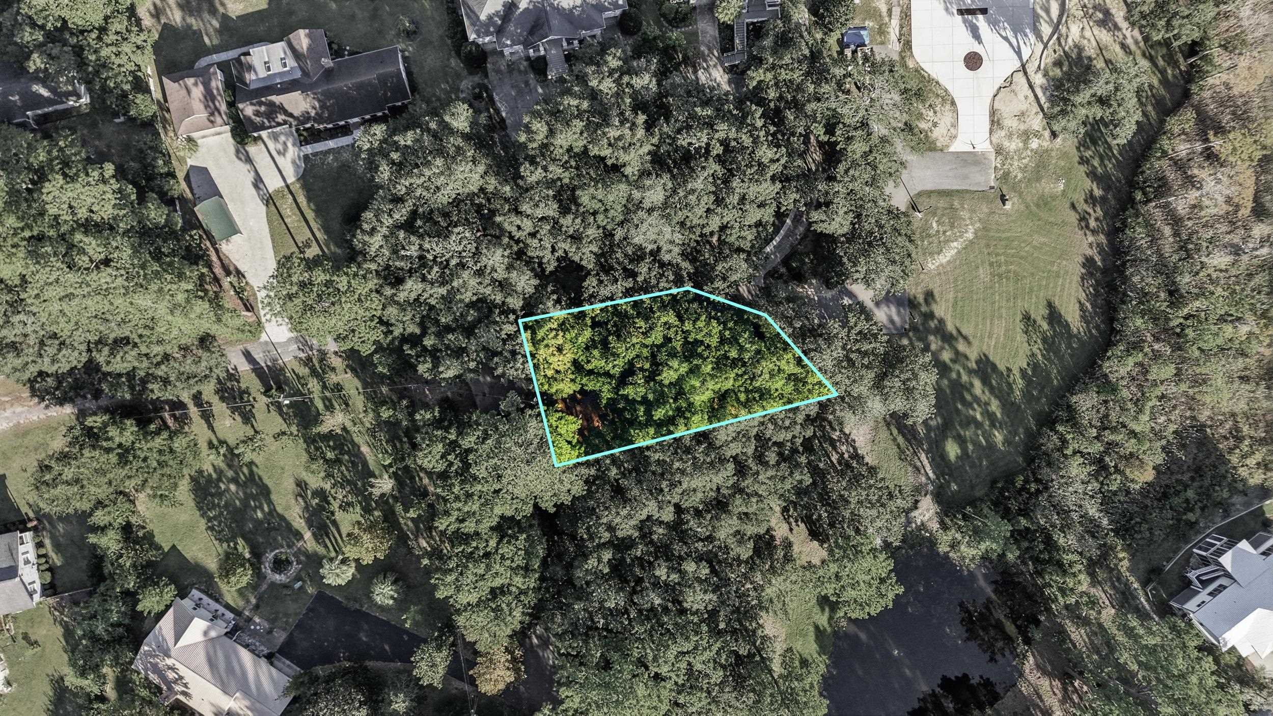 Lot 2 Golf Dr. Property Photo 9