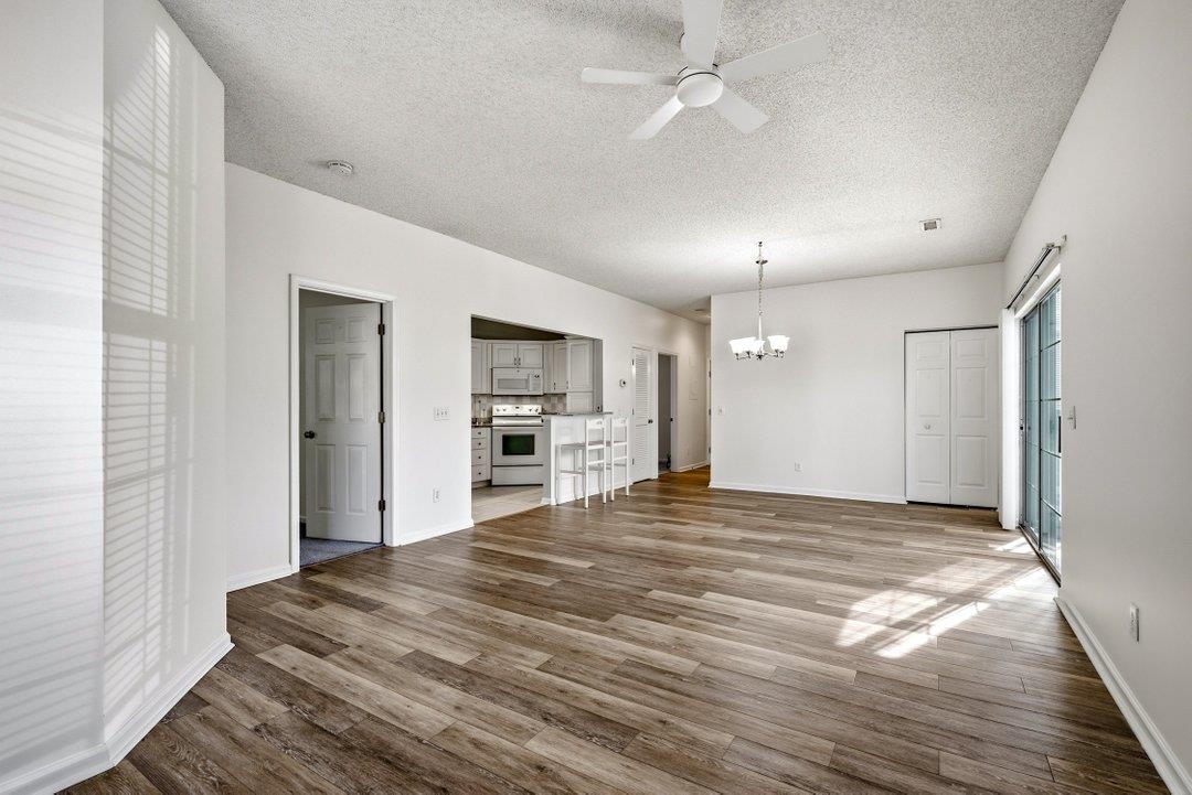 5101 Sweetwater Blvd. Property Photo 9