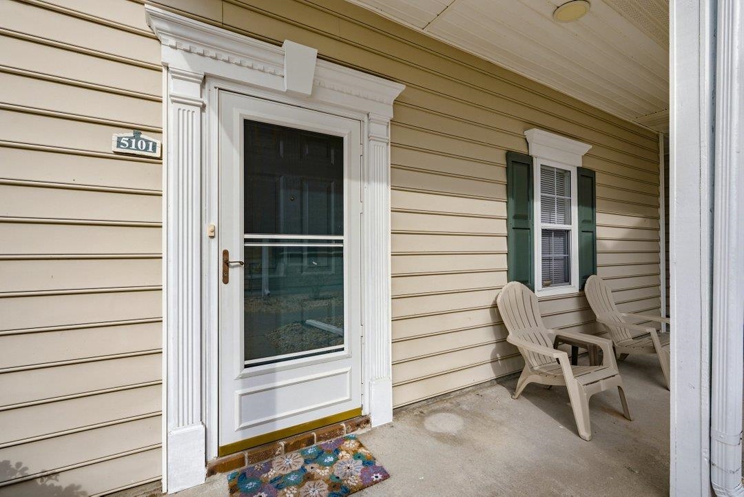 5101 Sweetwater Blvd. Property Photo 28
