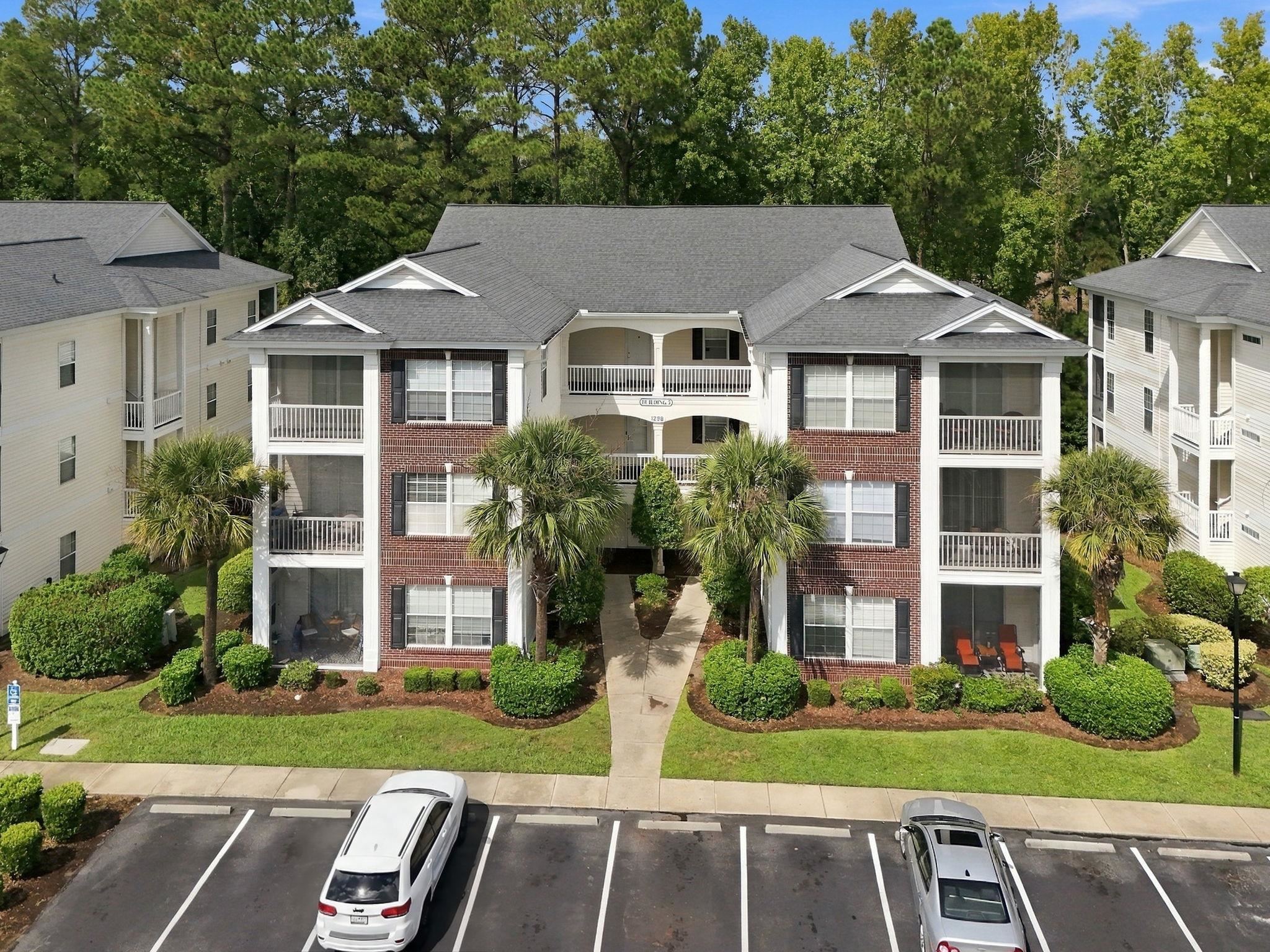 1298 River Oaks Dr. Property Photo 1