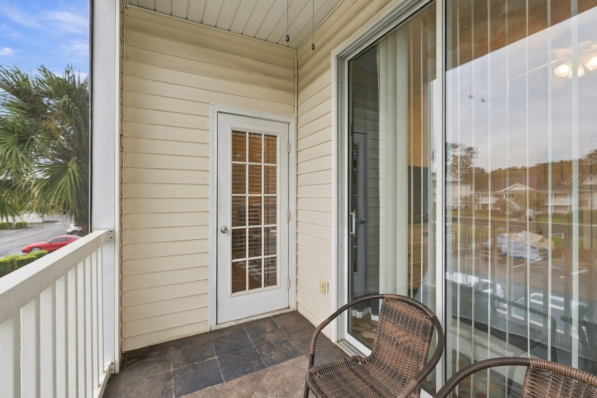 1298 River Oaks Dr. Property Photo 19