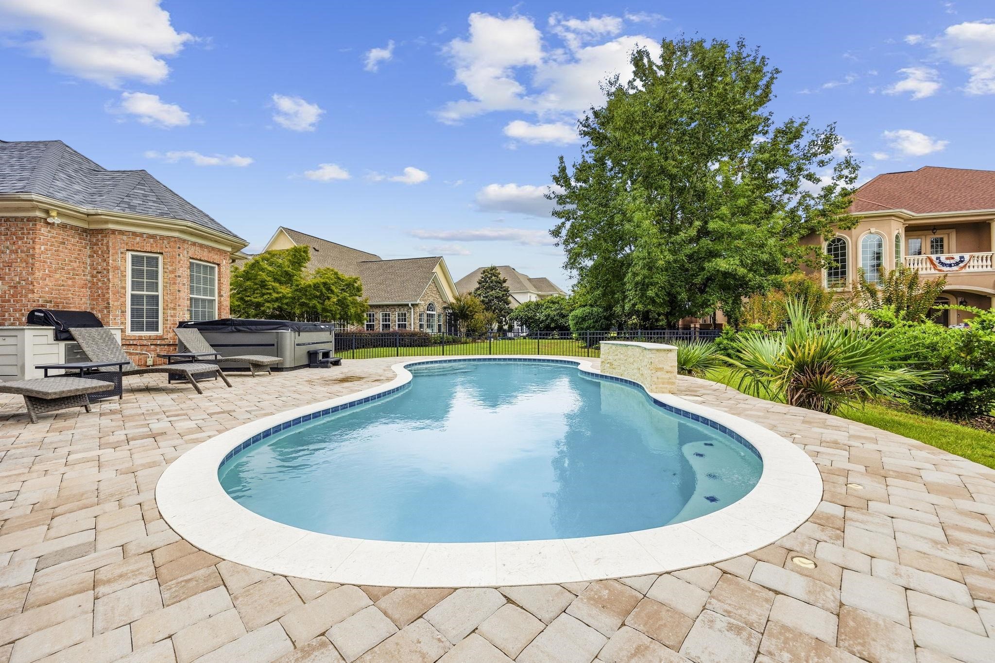 8065 Wacobee Dr. Property Photo 59
