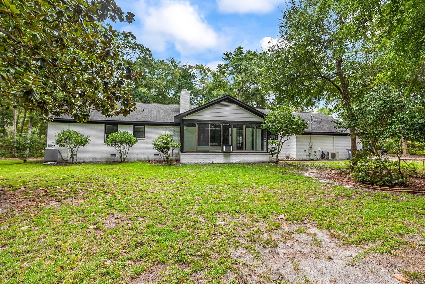 67 Cypress Ln. Property Photo 48