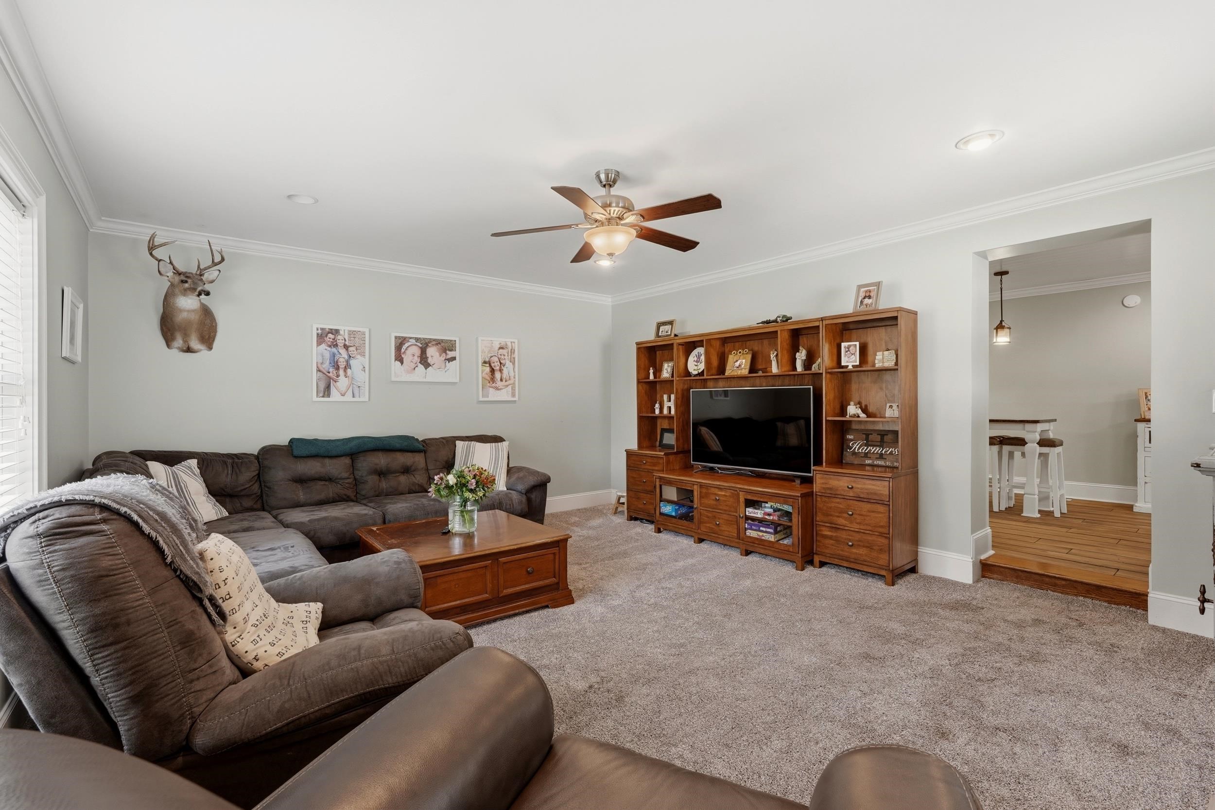 1310 Esdale Ln. Property Photo 14
