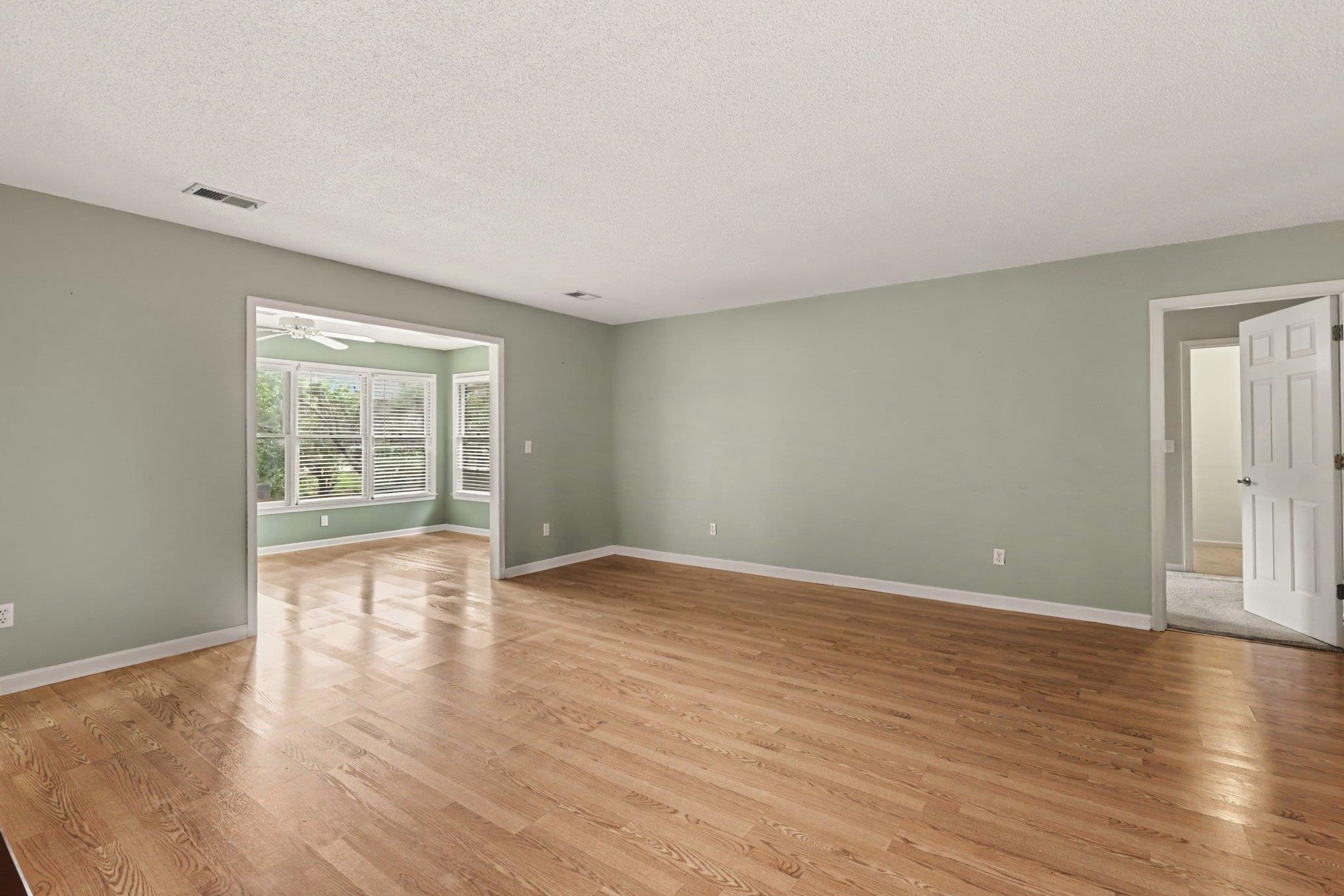 101 Moss Circle Property Photo 10
