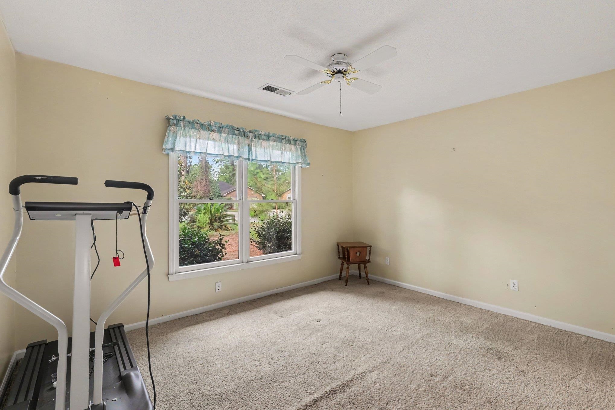 101 Moss Circle Property Photo 24