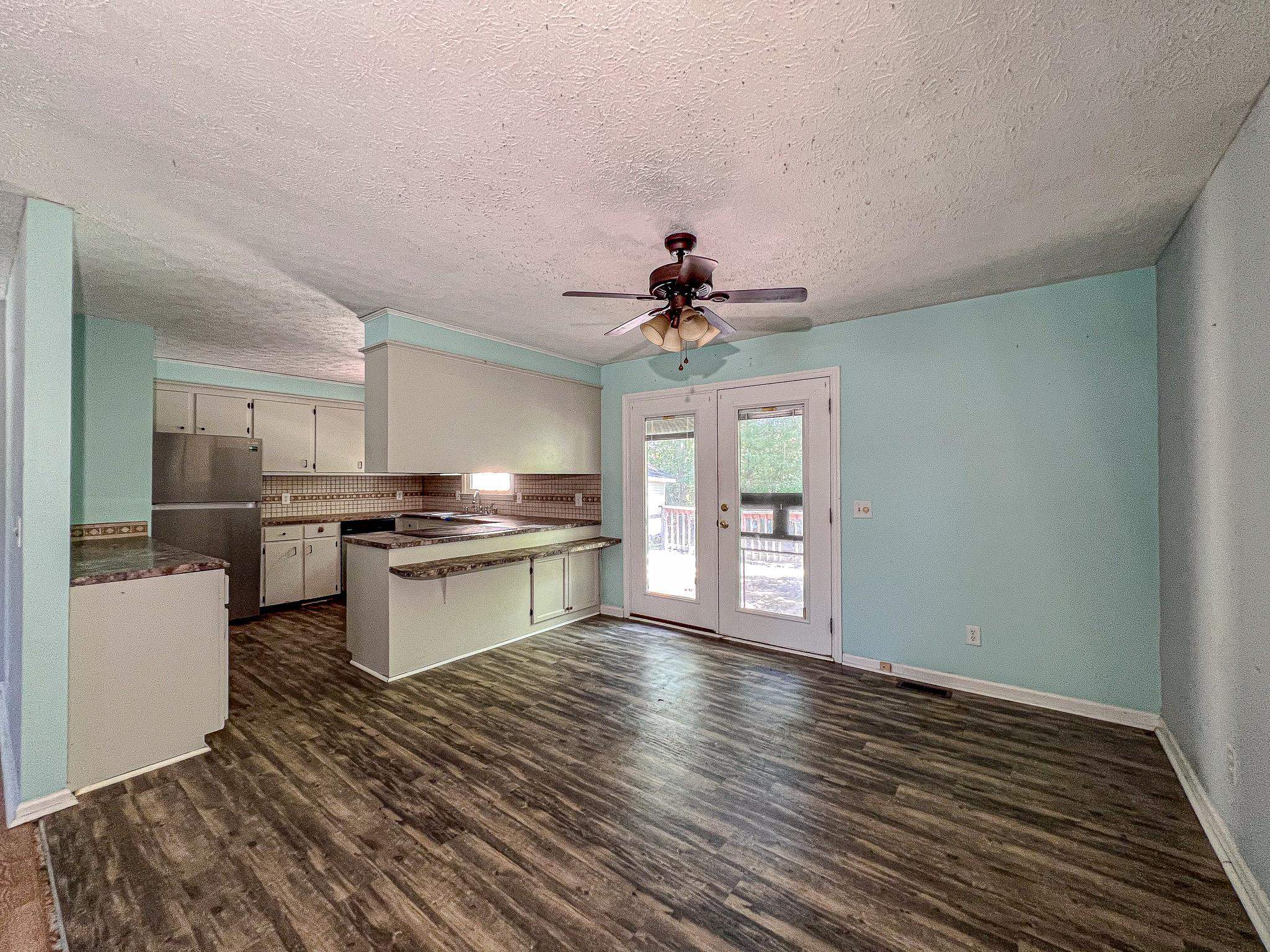 238 Stonebrook Dr. Property Photo 7