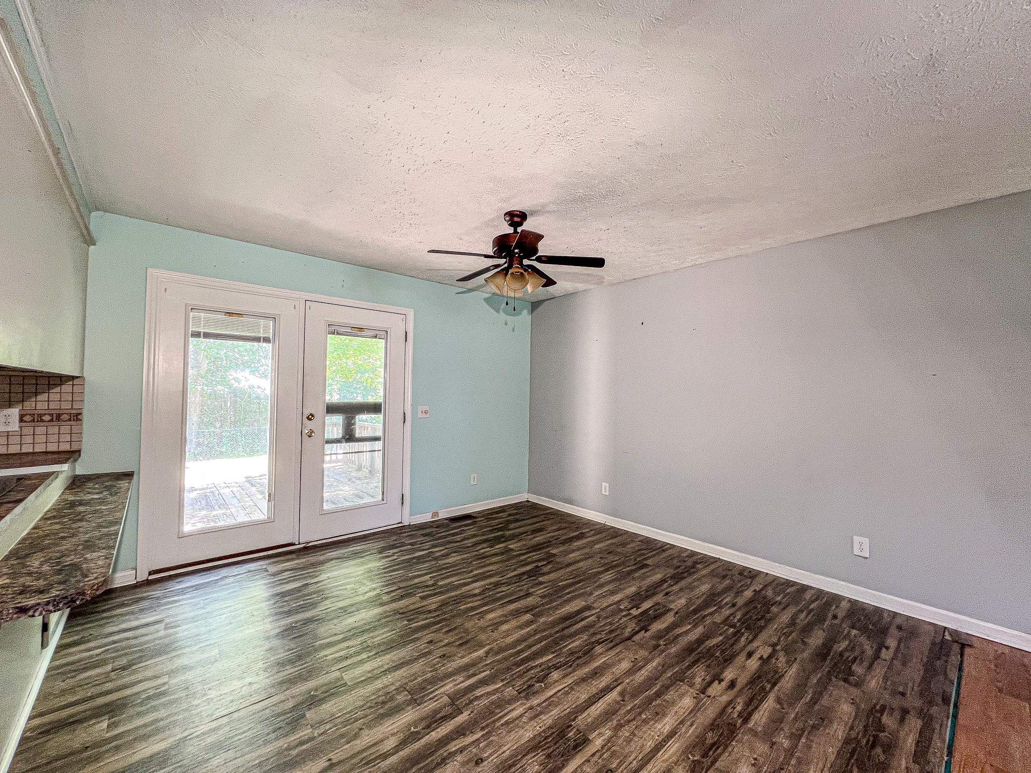 238 Stonebrook Dr. Property Photo 10