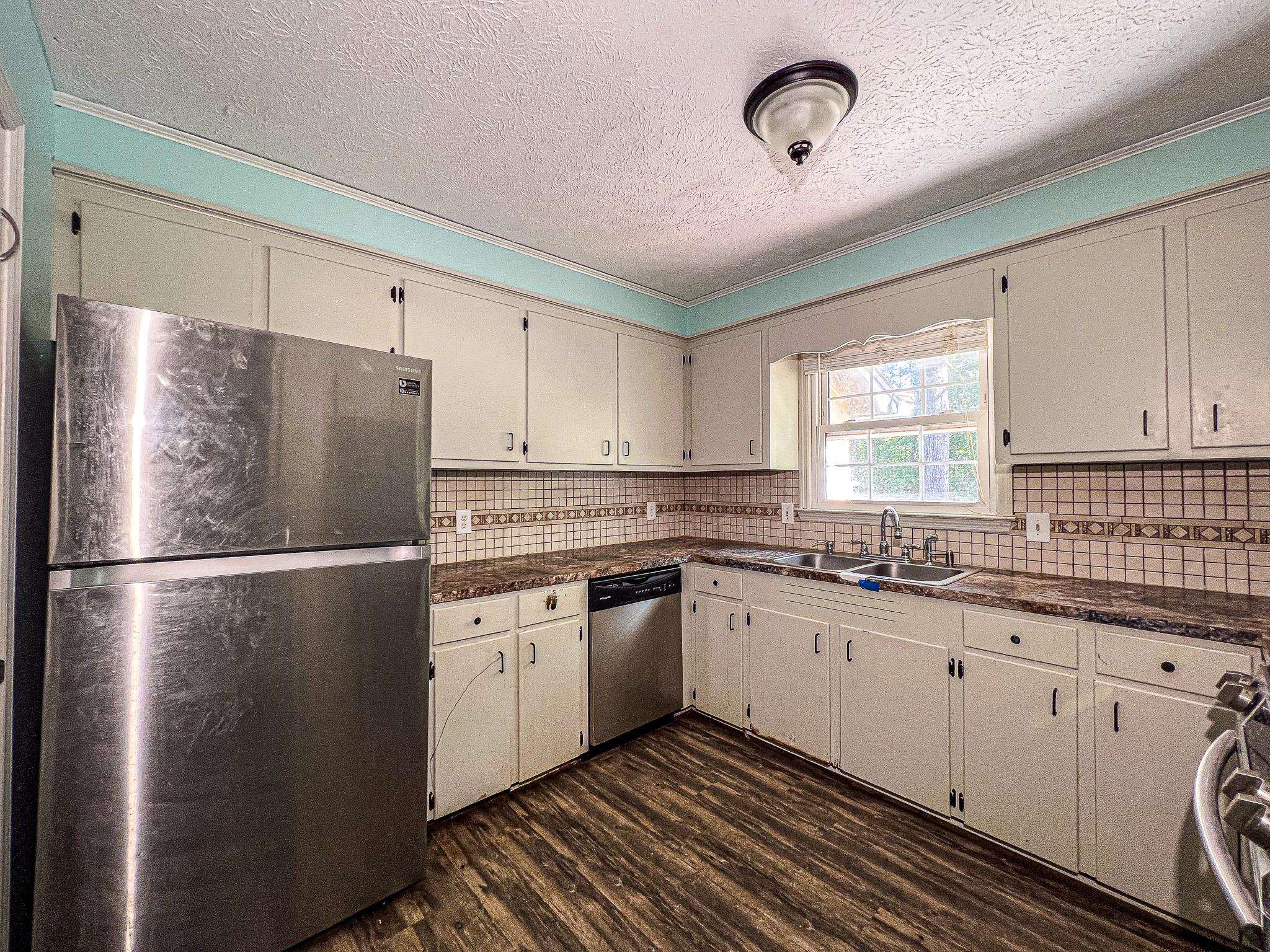 238 Stonebrook Dr. Property Photo 12