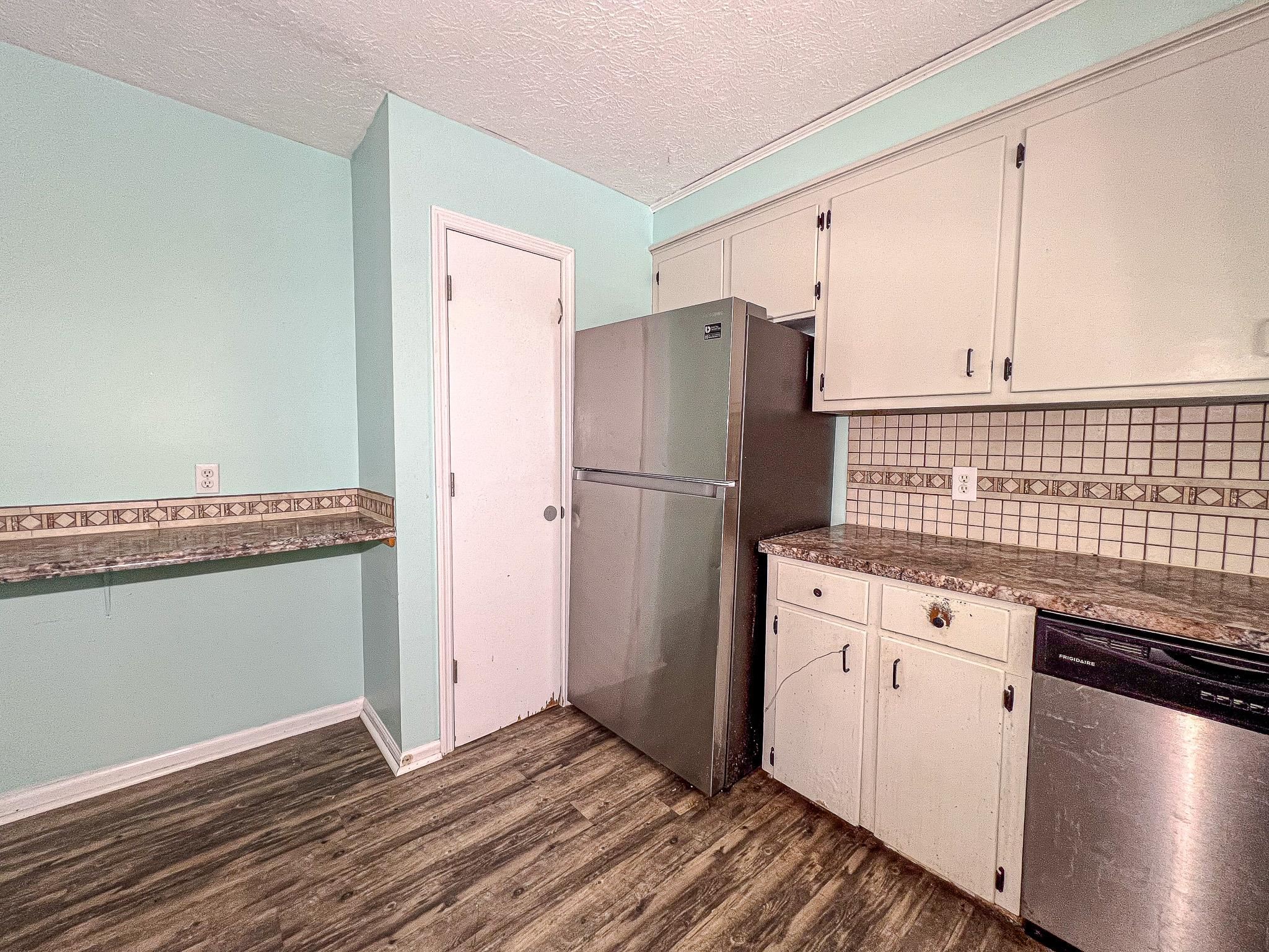 238 Stonebrook Dr. Property Photo 15
