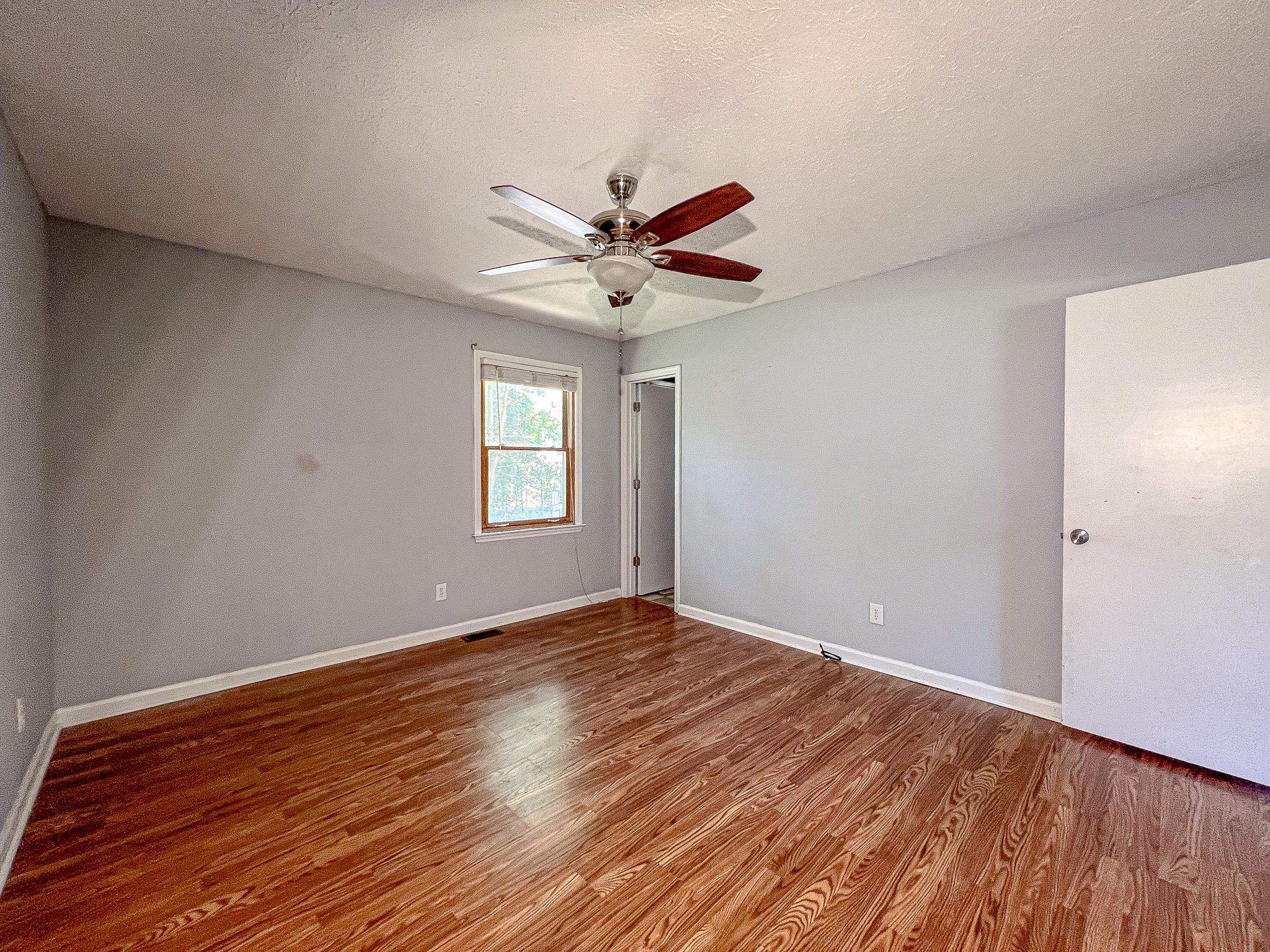 238 Stonebrook Dr. Property Photo 19