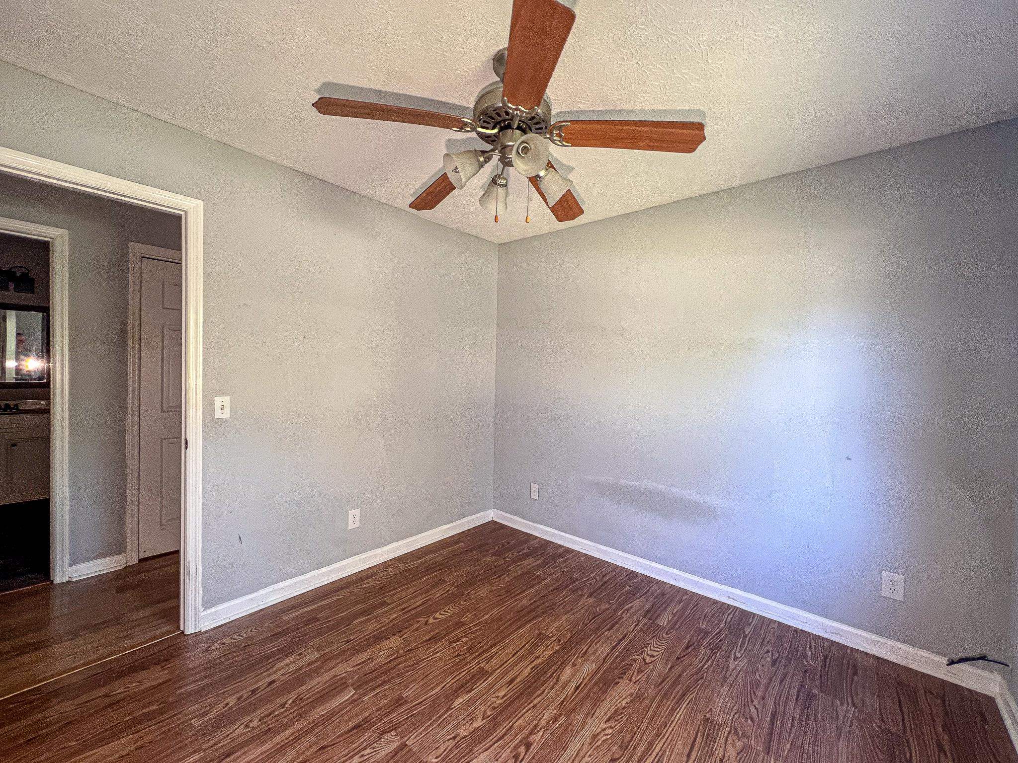 238 Stonebrook Dr. Property Photo 34
