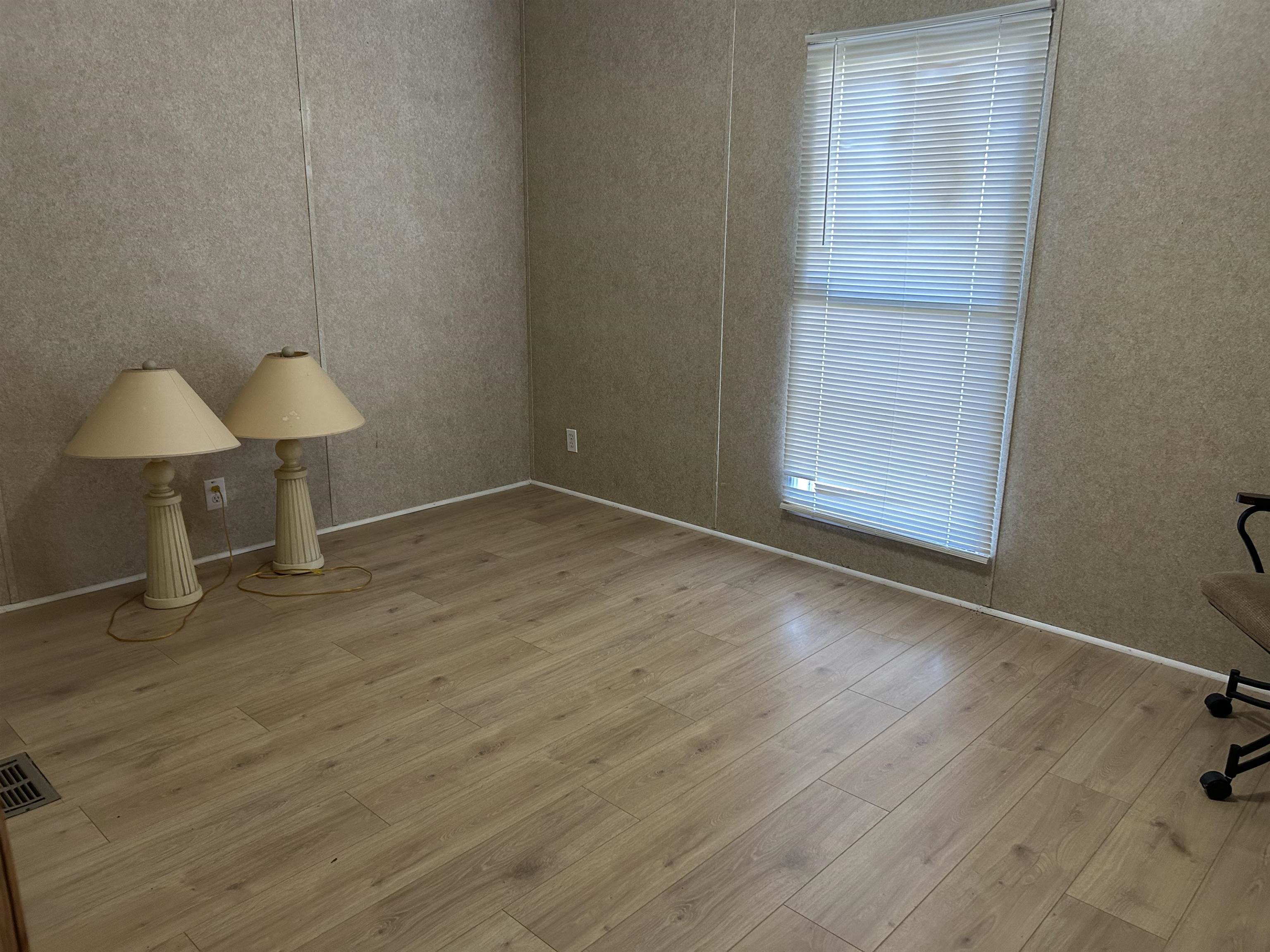500 Apache Rd. Property Photo 3
