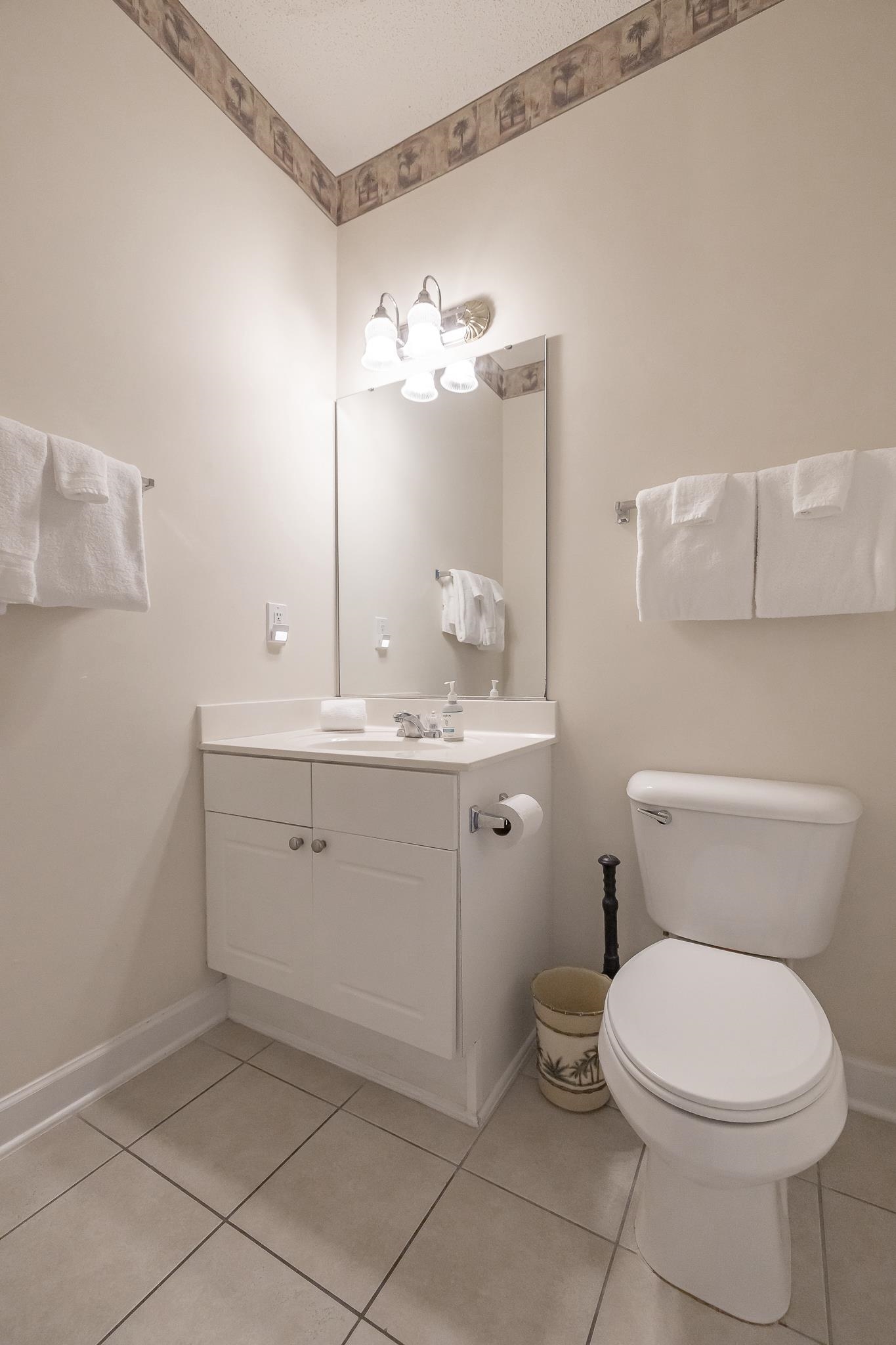 6253 Catalina Dr. Property Photo 15