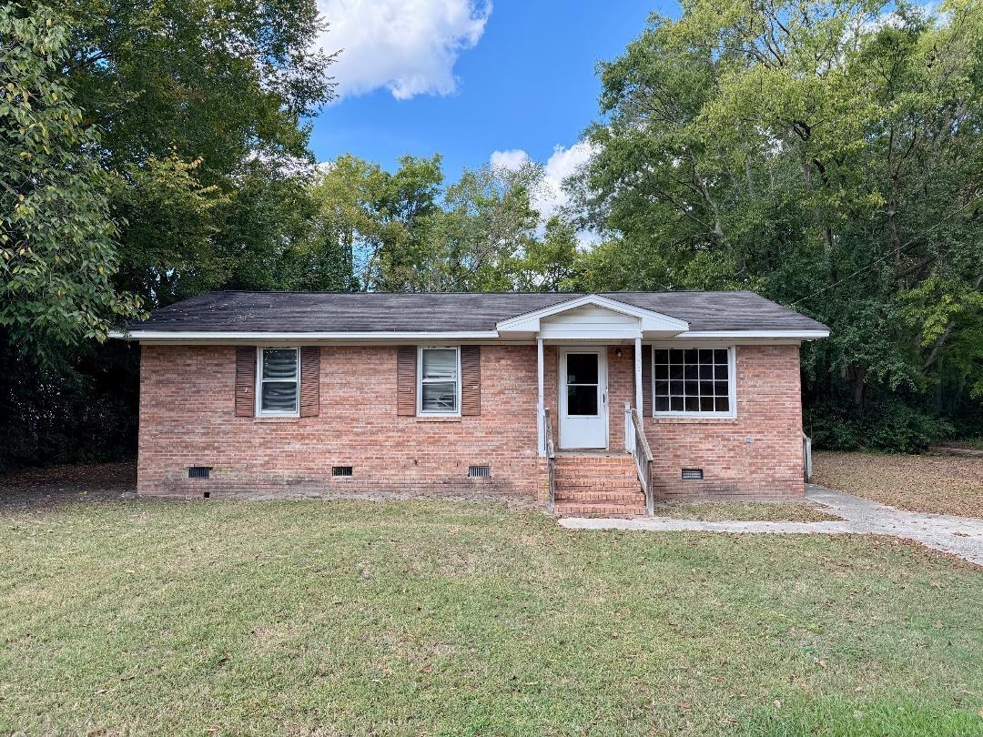 303 Irick Dr. Property Photo 1