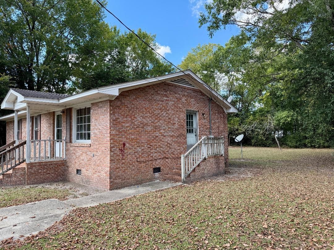 303 Irick Dr. Property Photo 3