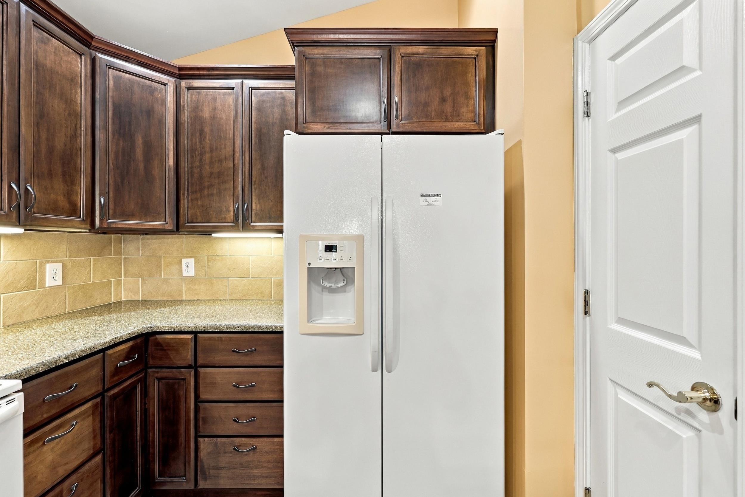 613 Needlerush Ct. Property Photo 15