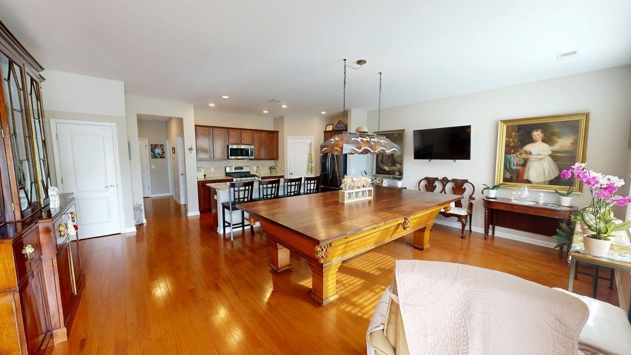 790 Pickering Dr. Property Photo 2