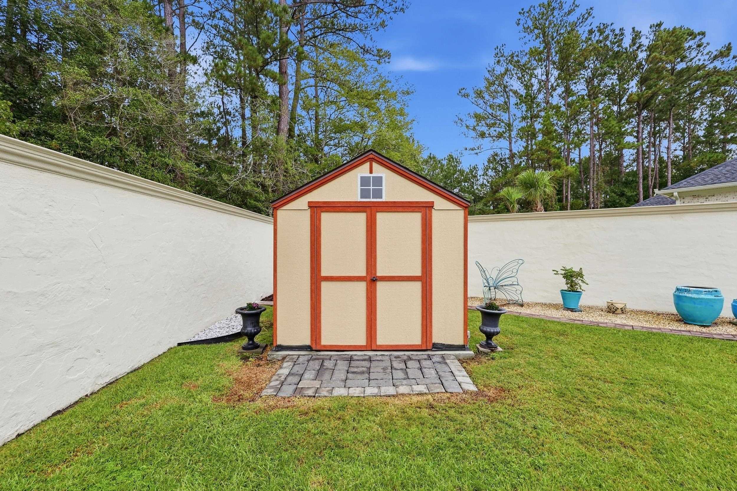 201 Waterfall Circle Property Photo 17