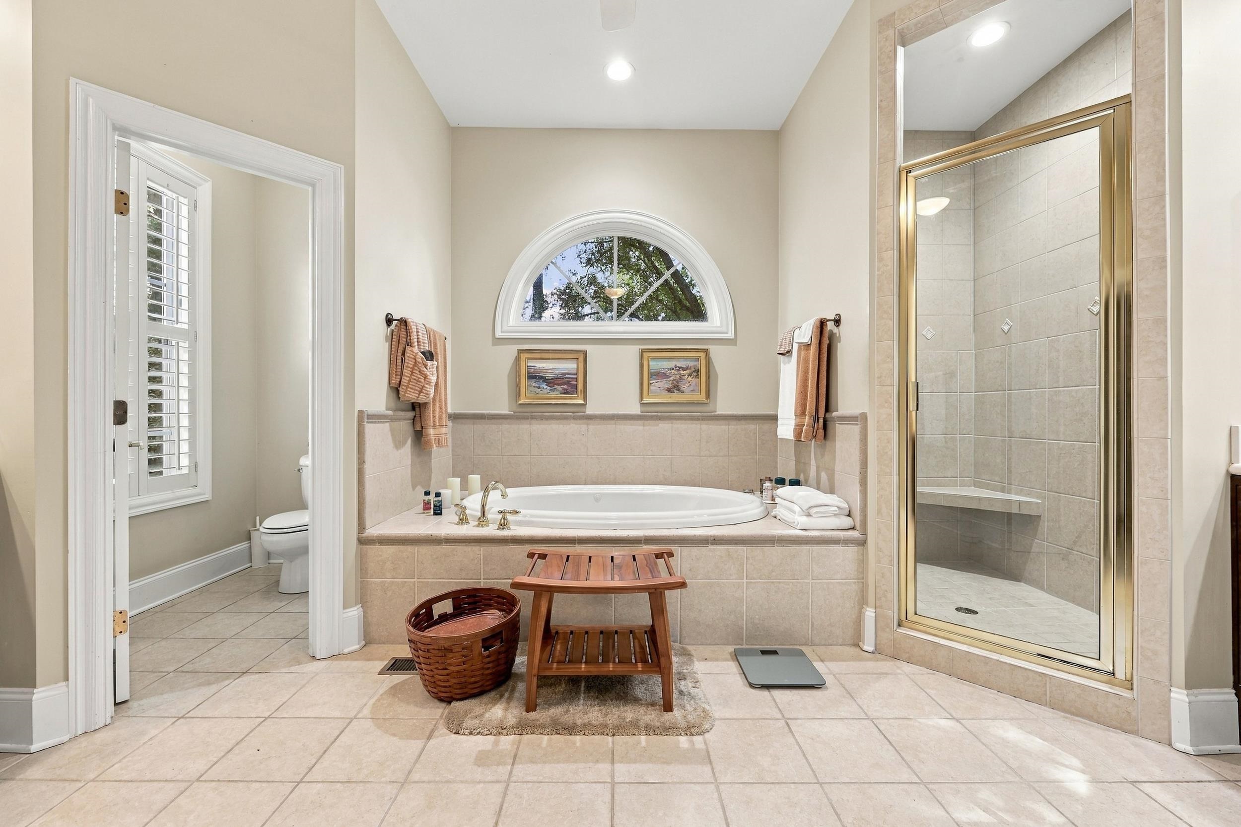 226 Oatland Lake Dr. Property Photo 20