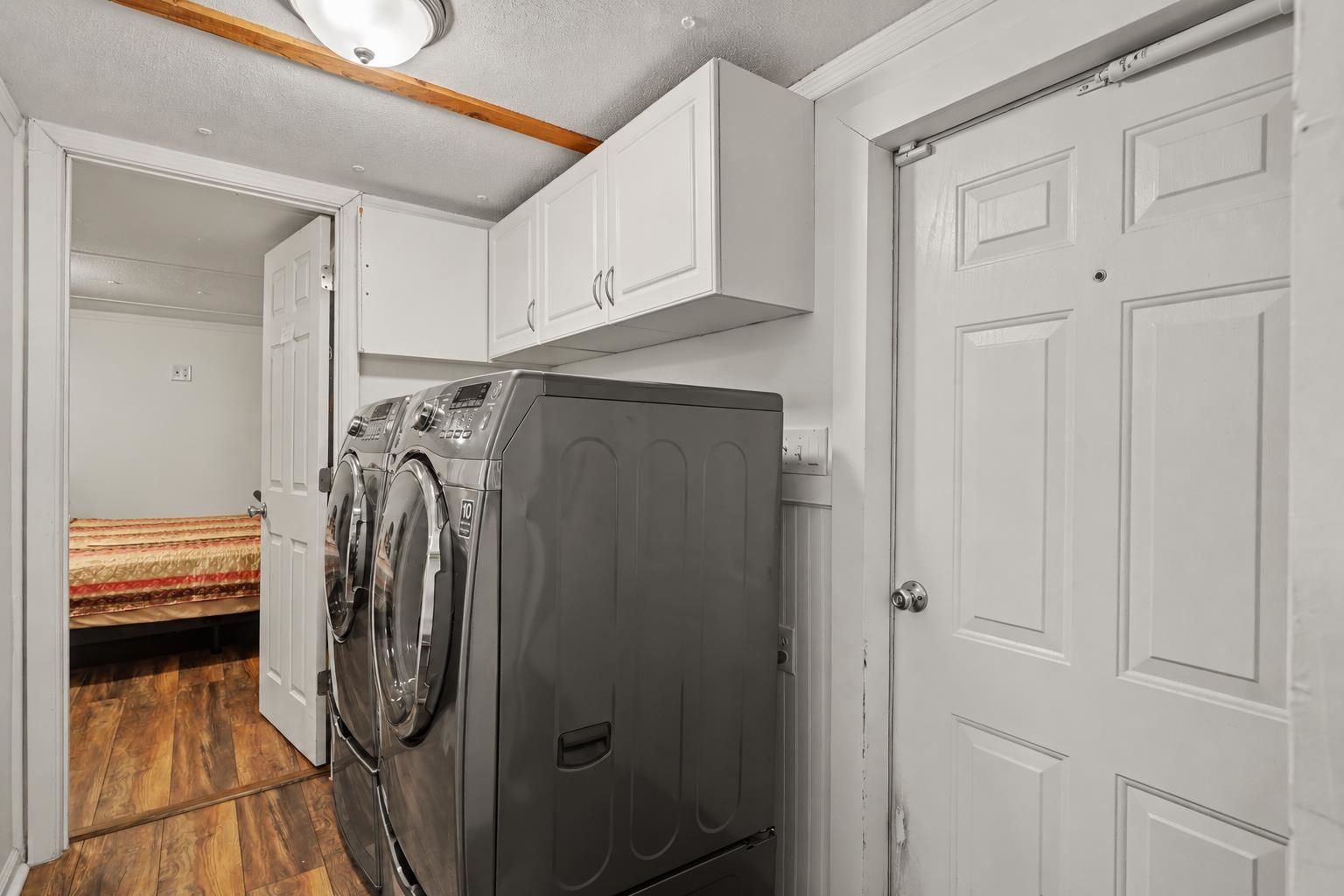 7504 Aubrey Ln. Property Photo 23