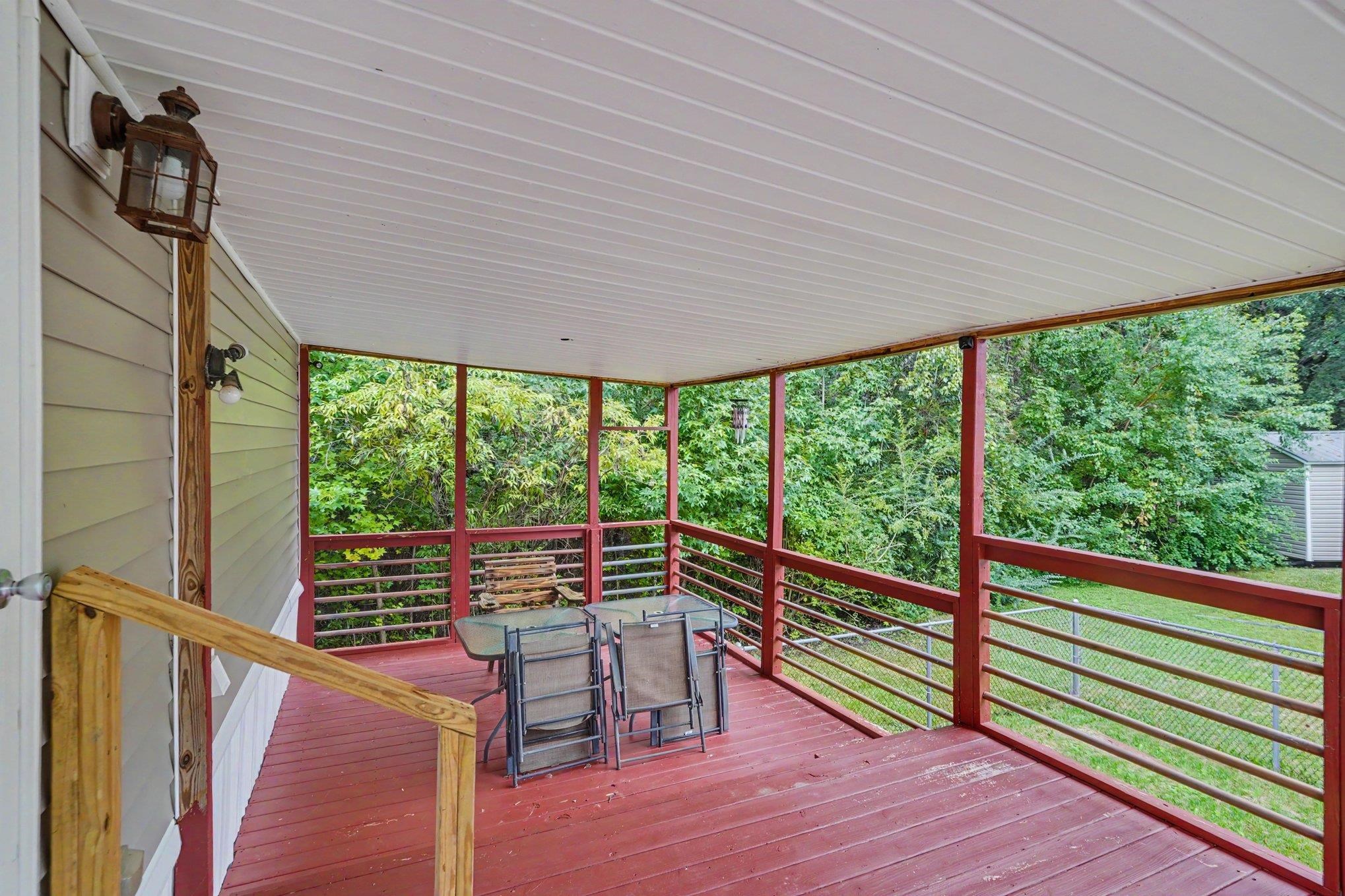 7504 Aubrey Ln. Property Photo 24