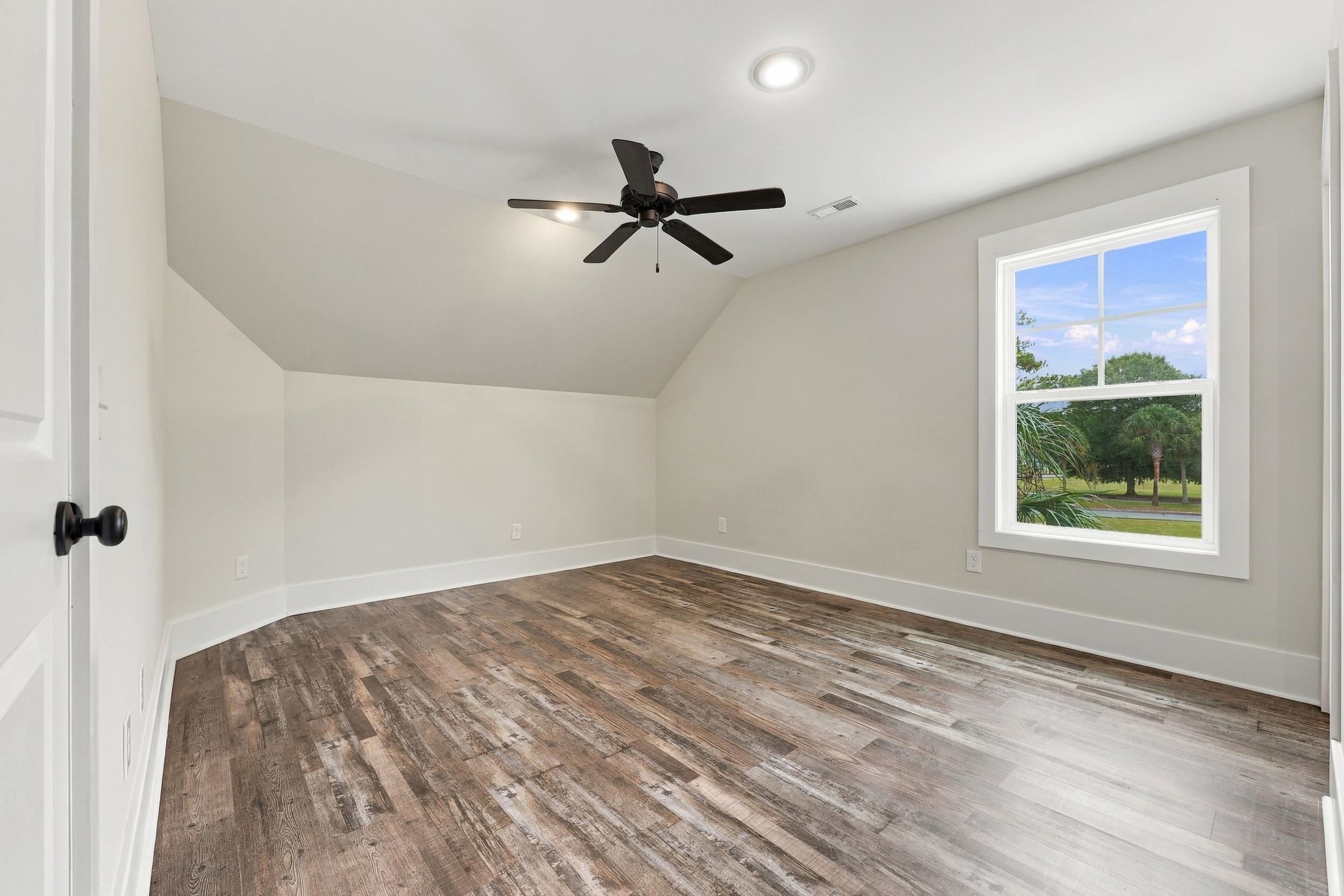 508 Oak Lawn Rd. Property Photo 27