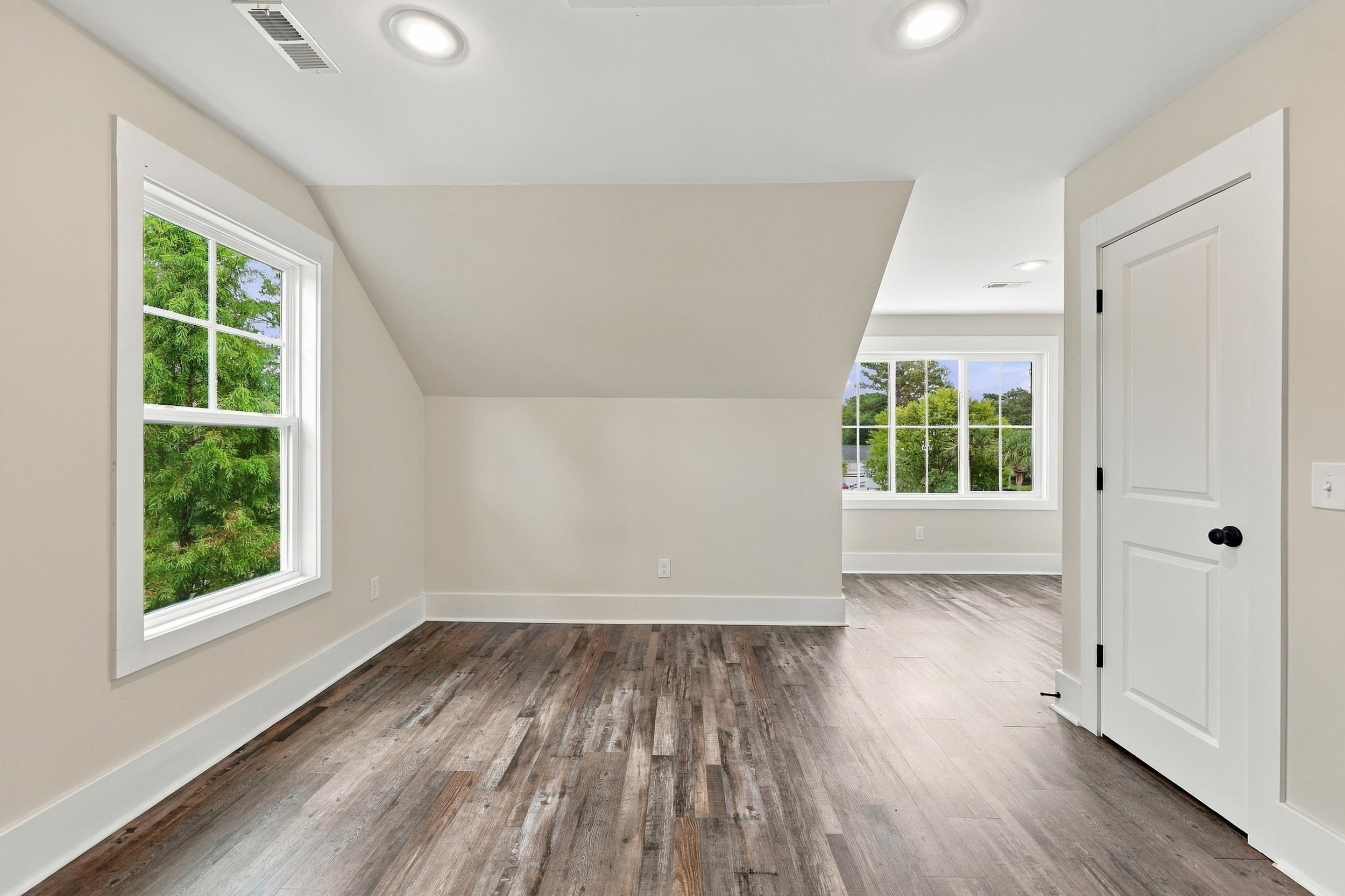 508 Oak Lawn Rd. Property Photo 31