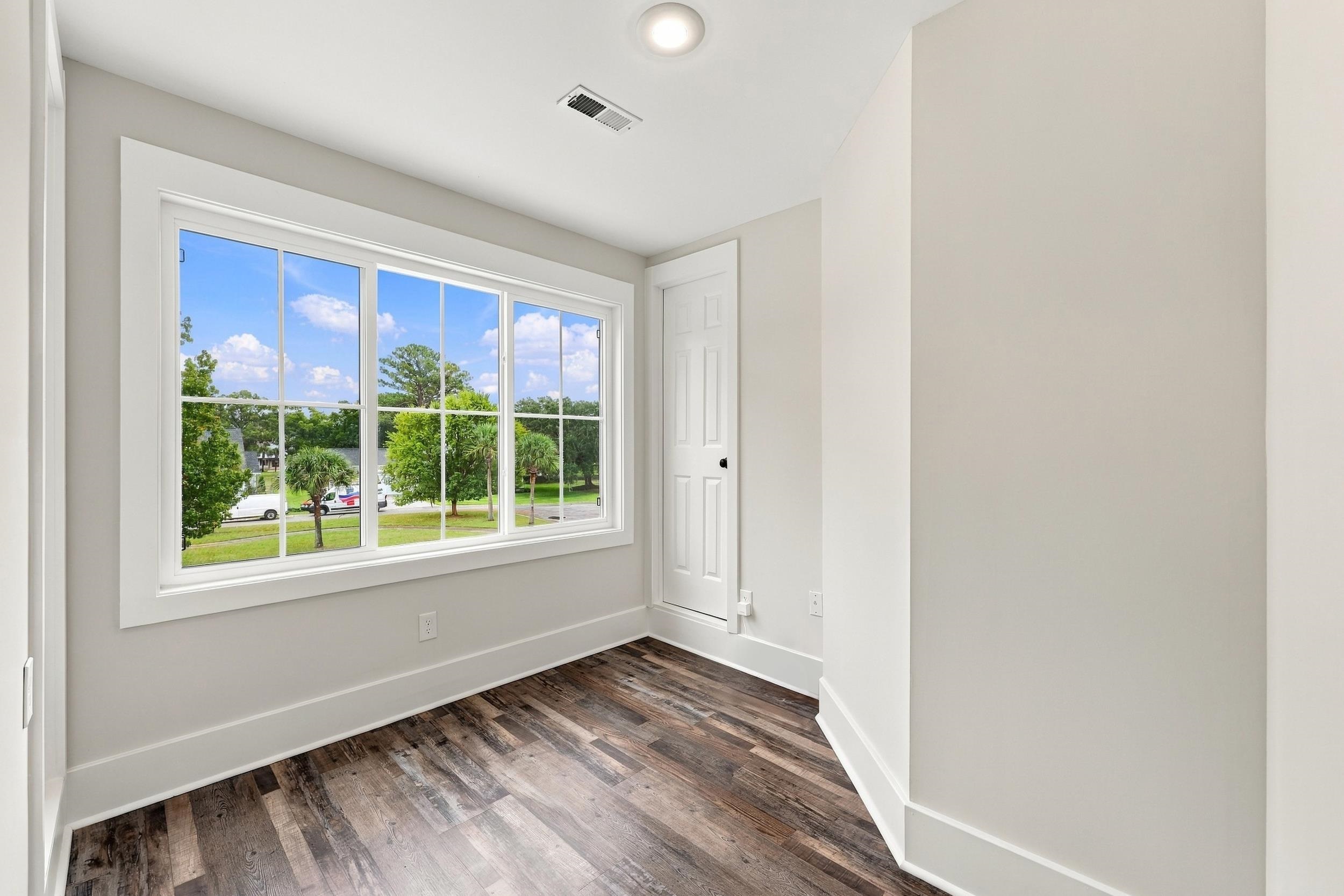 508 Oak Lawn Rd. Property Photo 32