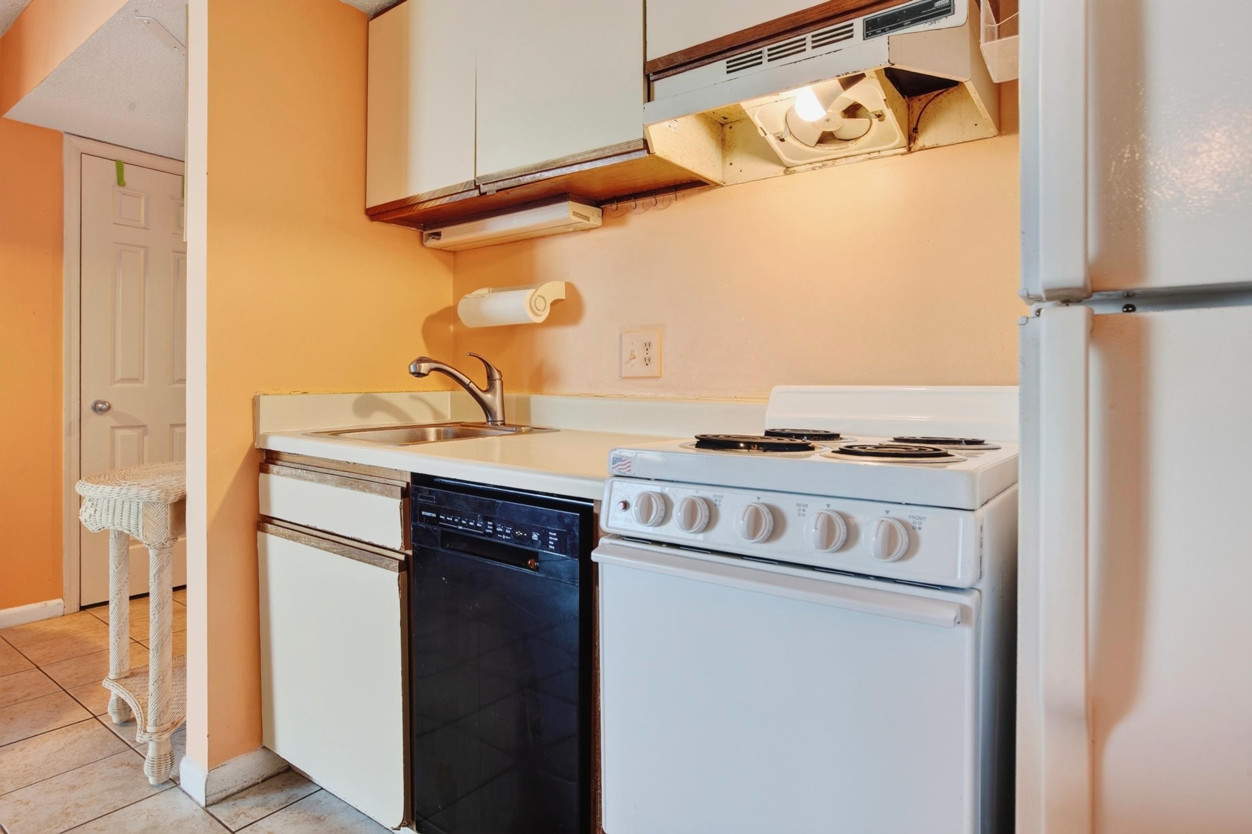 5523 N Ocean Blvd. Property Photo 12