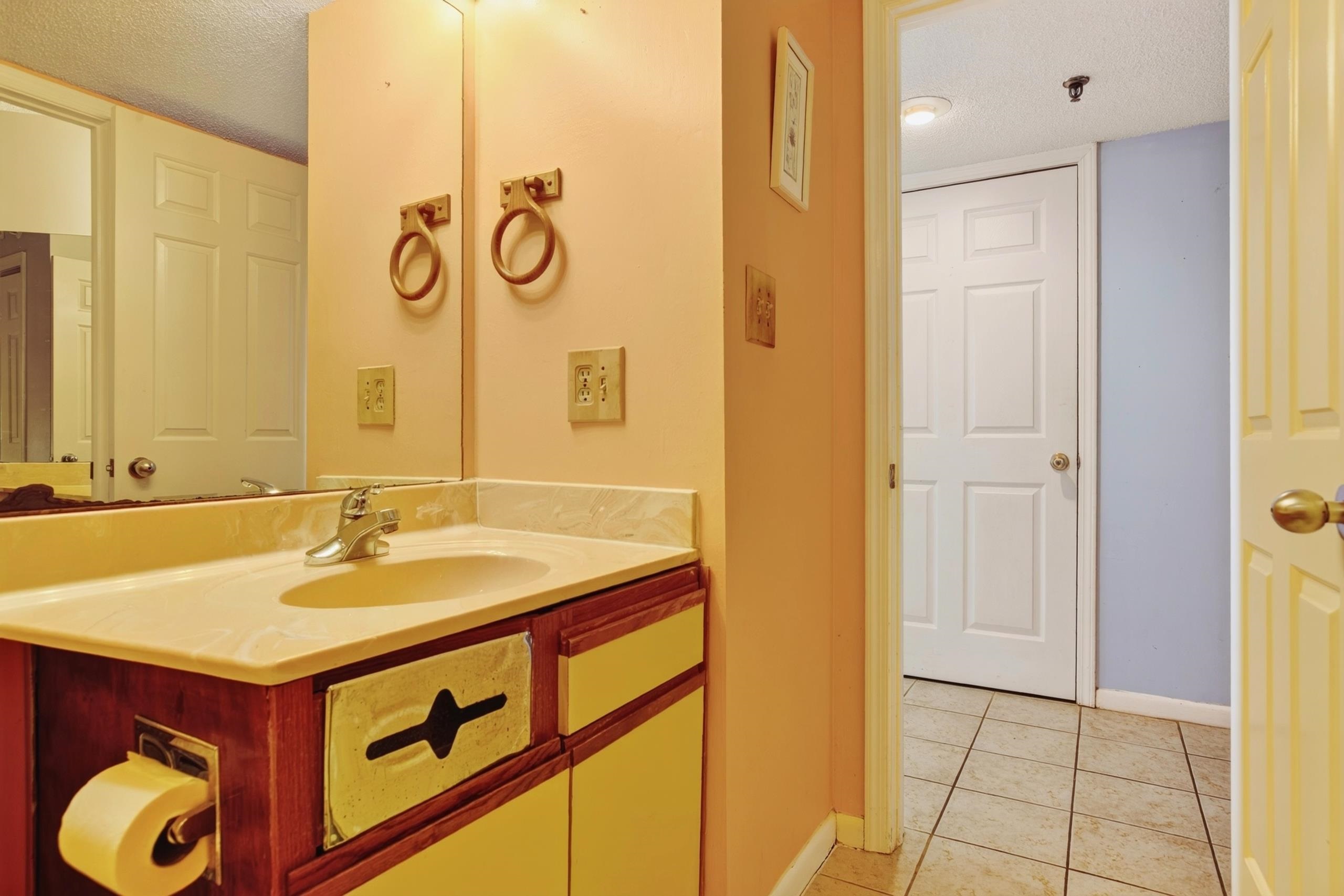 5523 N Ocean Blvd. Property Photo 16