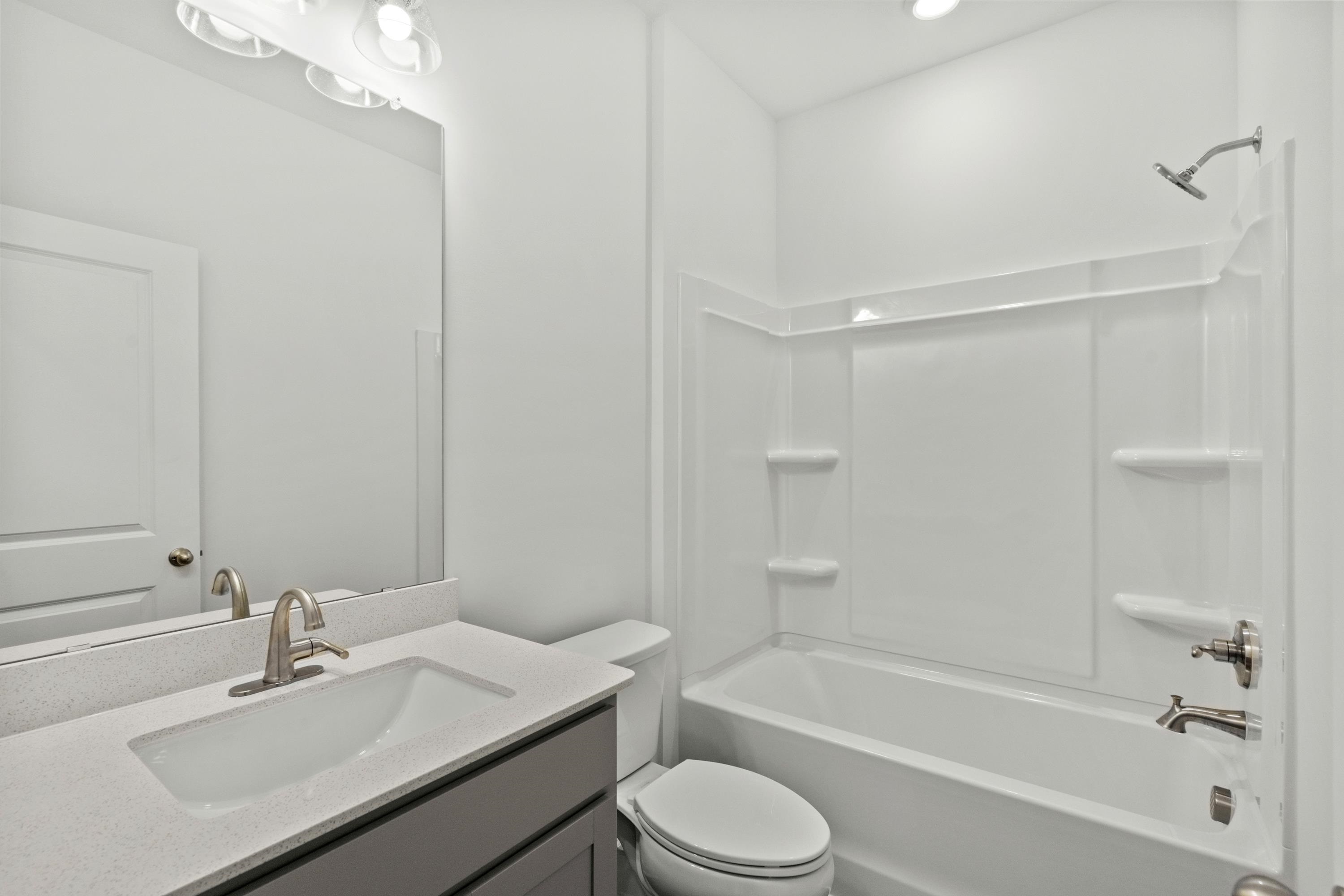 820 Sun Colony Blvd. Property Photo 20