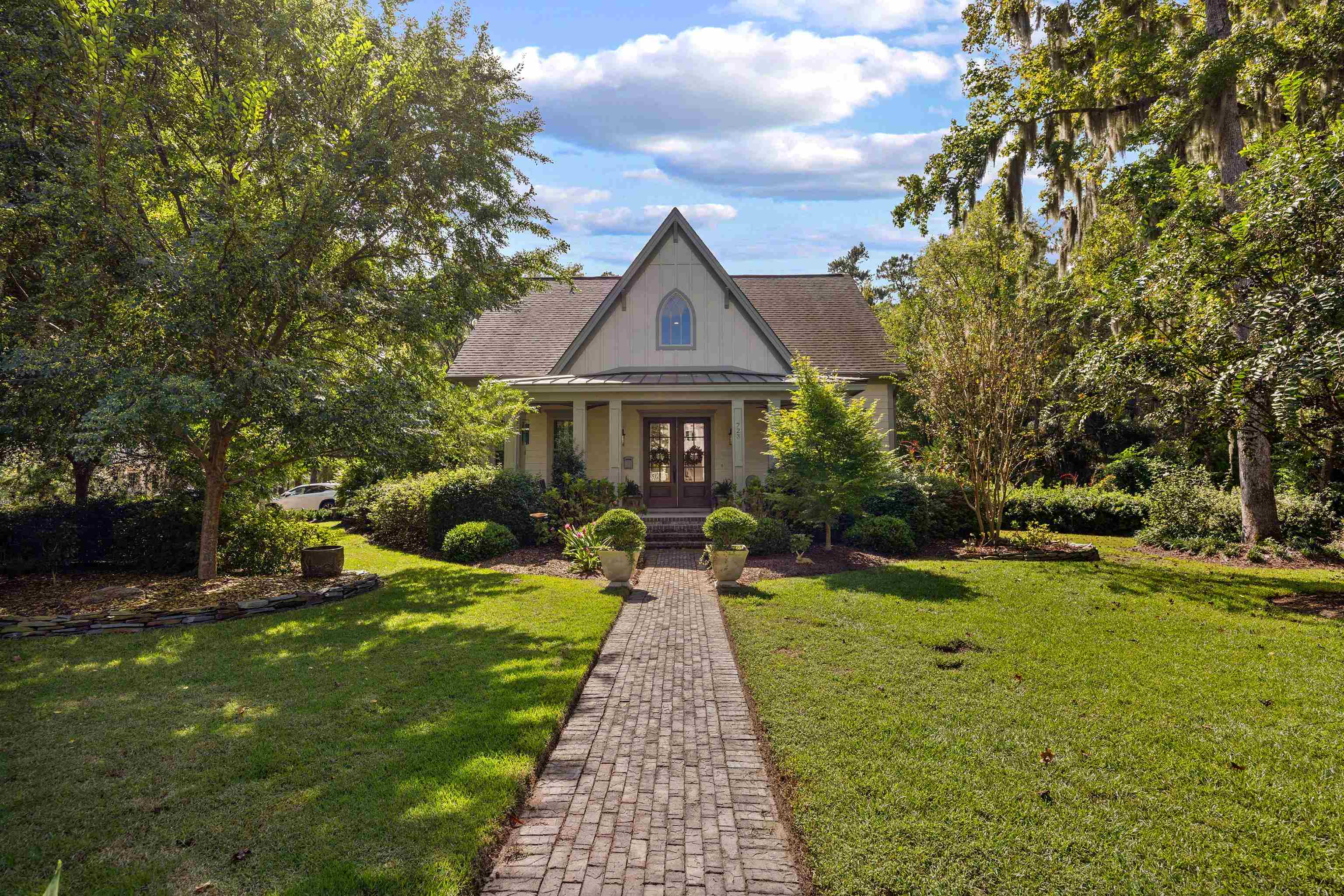 723 Tuckers Rd. Property Photo 1