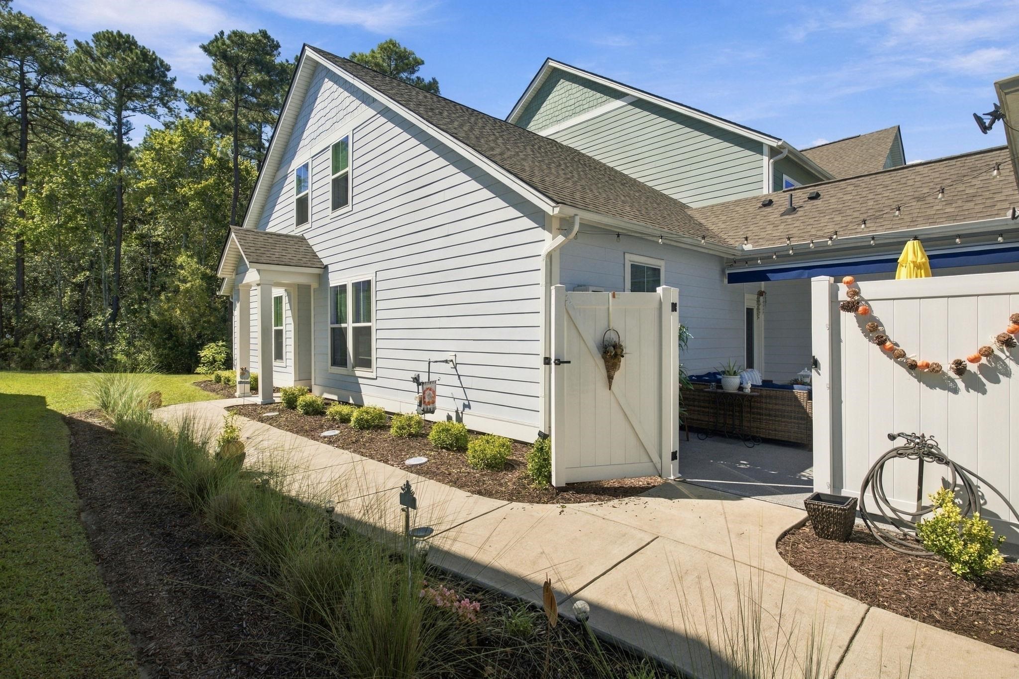 2455 Blue Crane Circle Property Photo 6