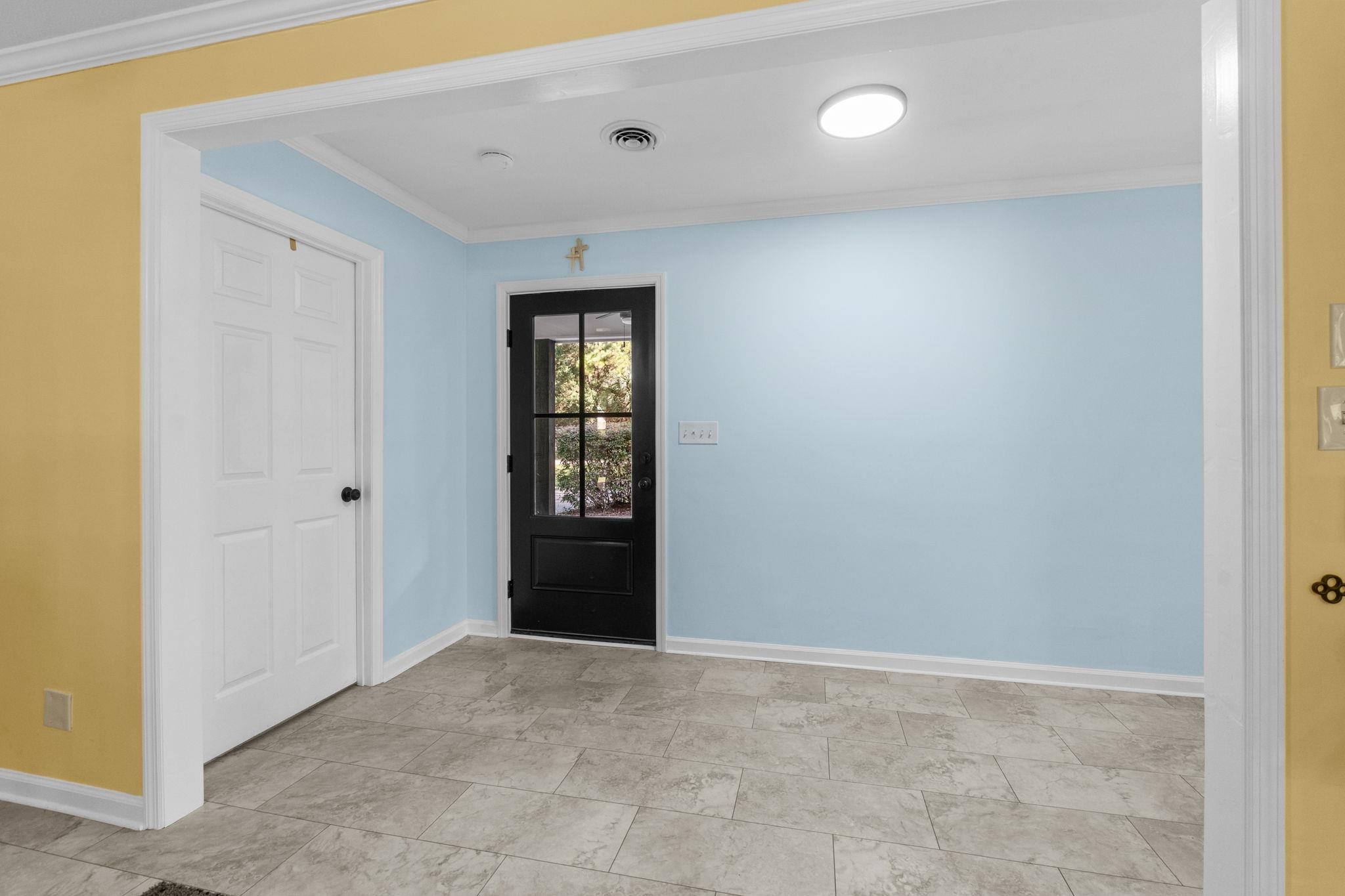 1917 Candy Ln. Property Photo 8