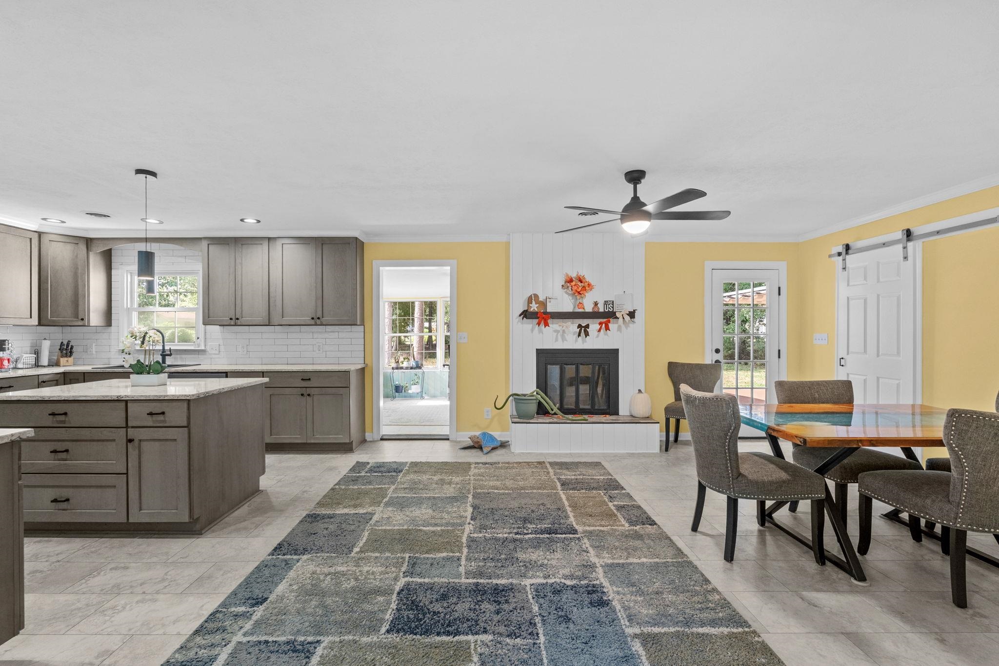 1917 Candy Ln. Property Photo 10