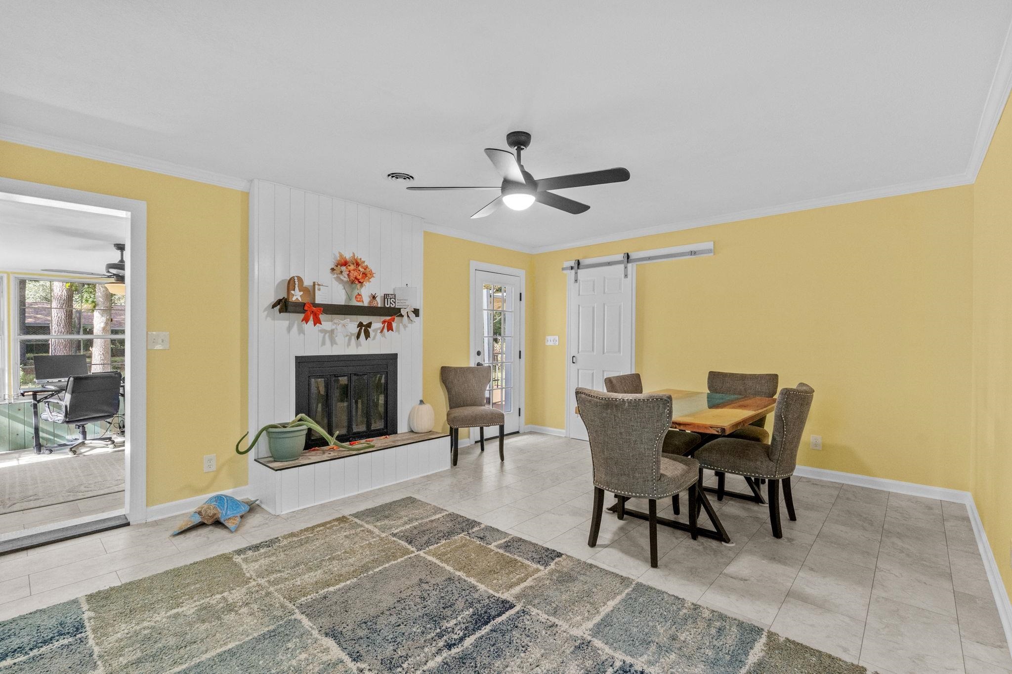 1917 Candy Ln. Property Photo 21
