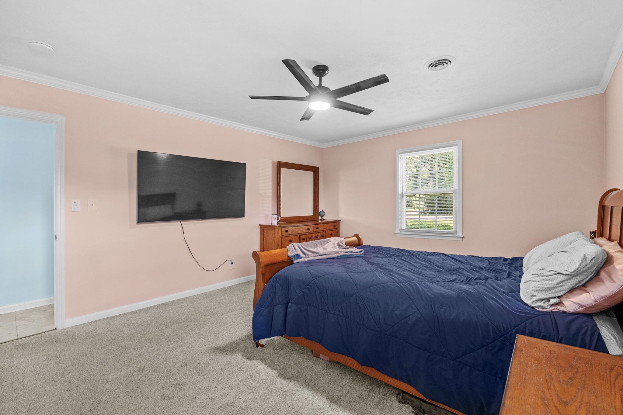 1917 Candy Ln. Property Photo 33