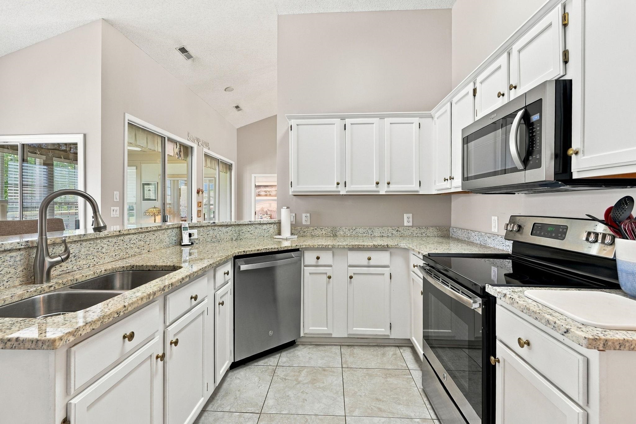 1667 Breckinridge Dr. Property Photo 14
