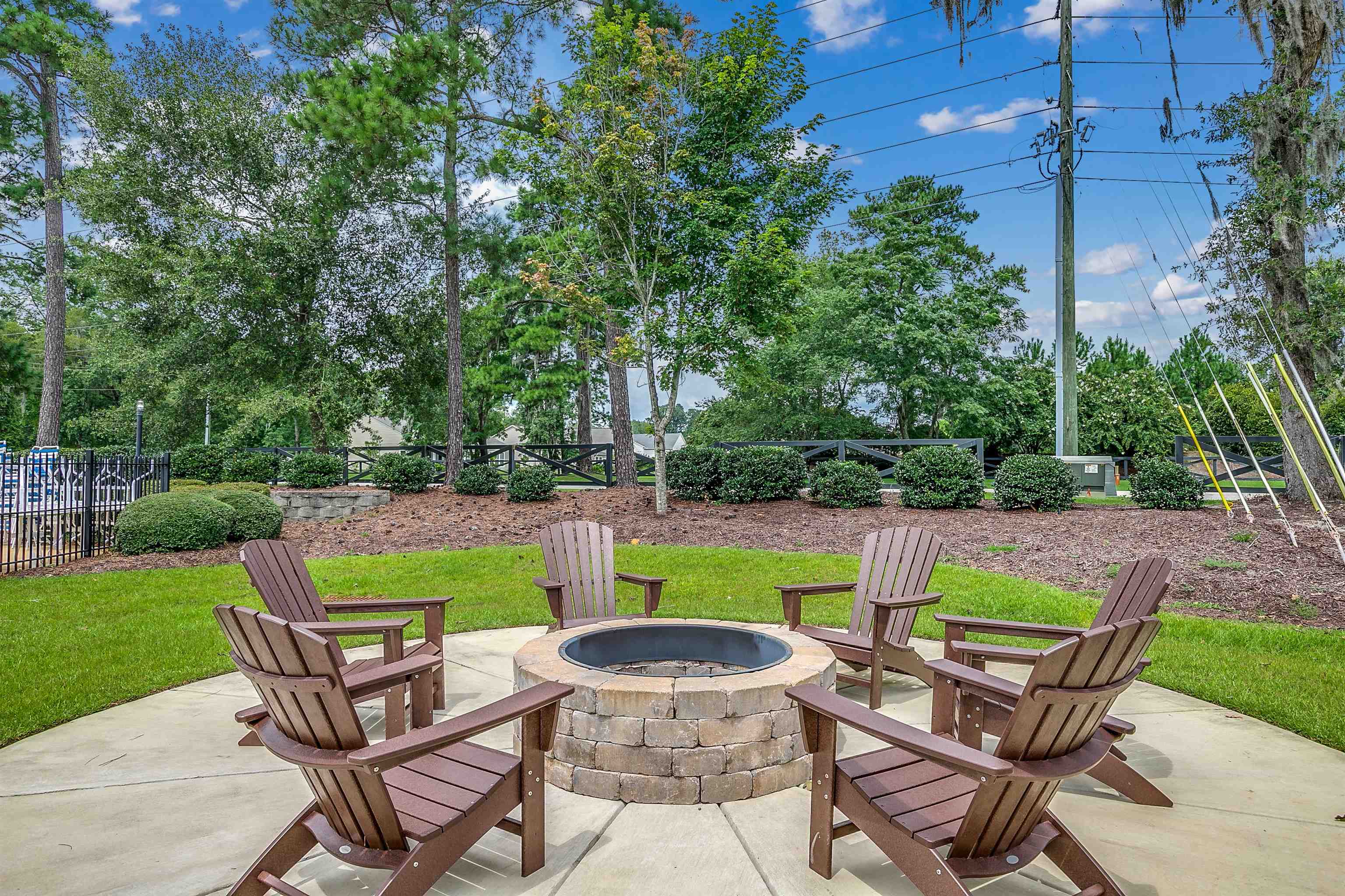 650 Mccown Dr. Property Photo 46