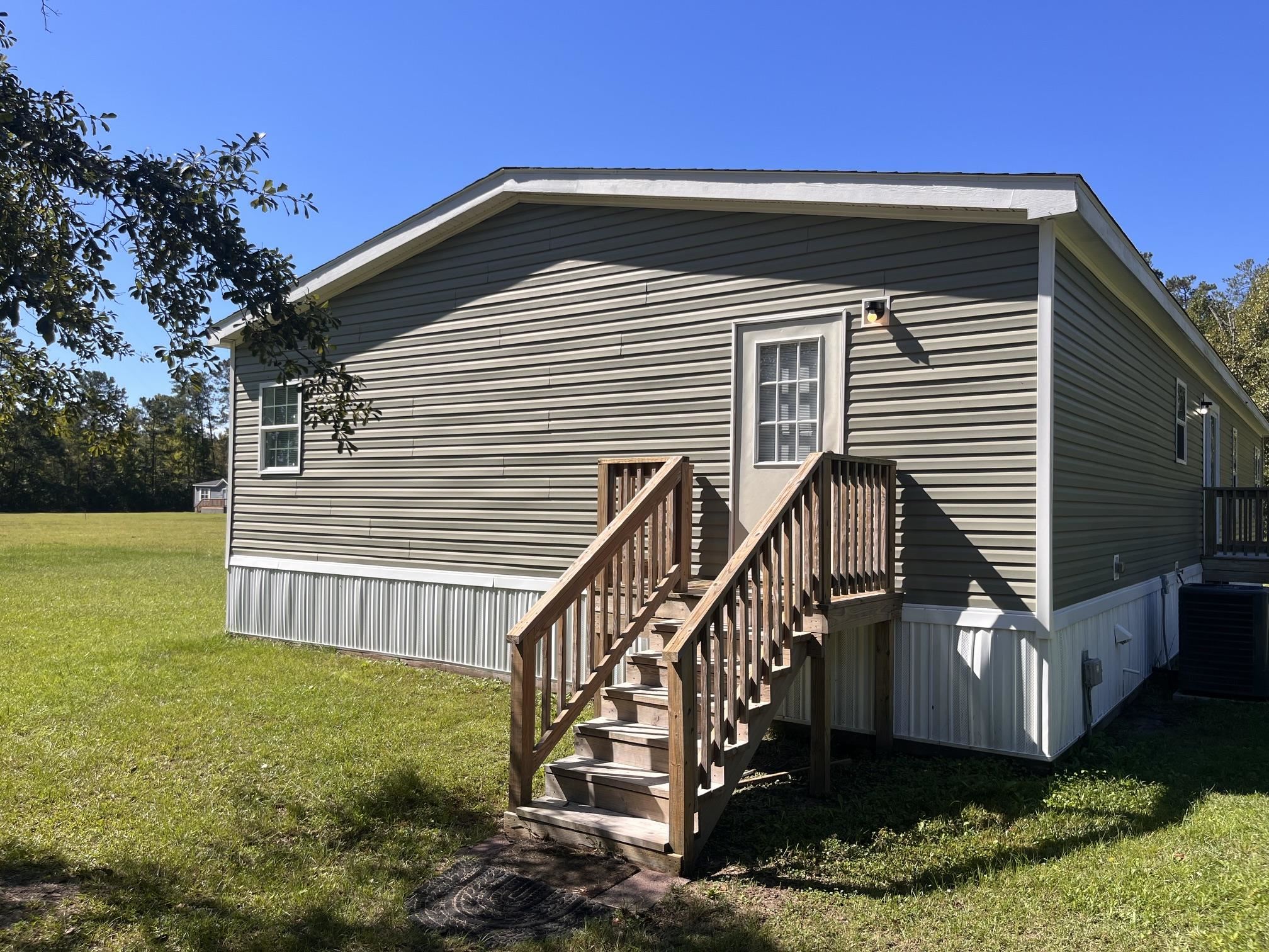 2783 Willowdale Rd. Property Photo 6