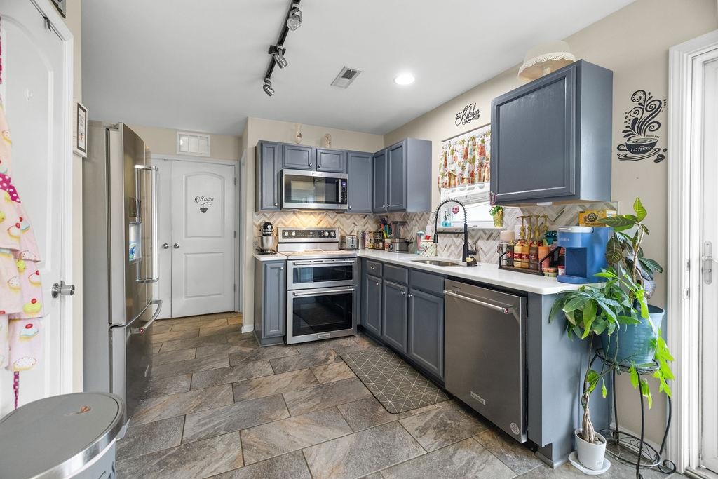 631 Trap Shooter Circle Property Photo 17