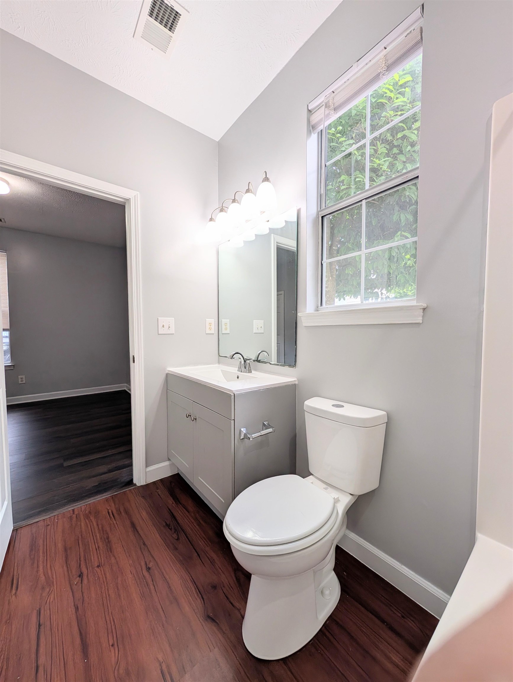 484 River Oak Dr. Property Photo 24