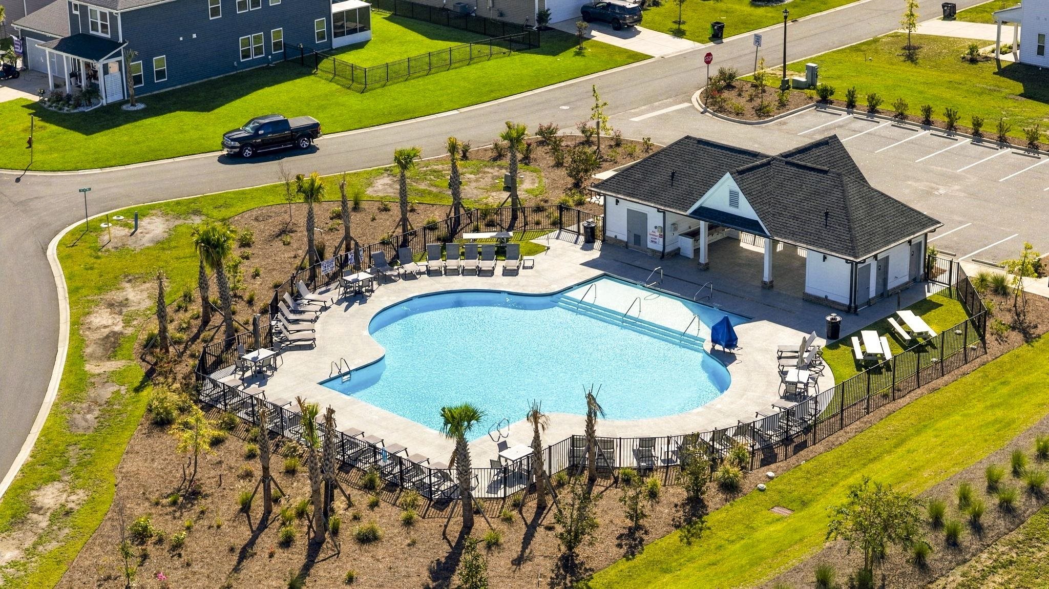1876 Villena Dr. Property Photo 3
