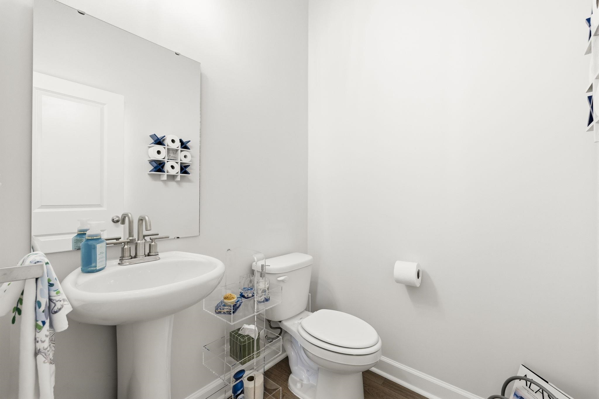1876 Villena Dr. Property Photo 28