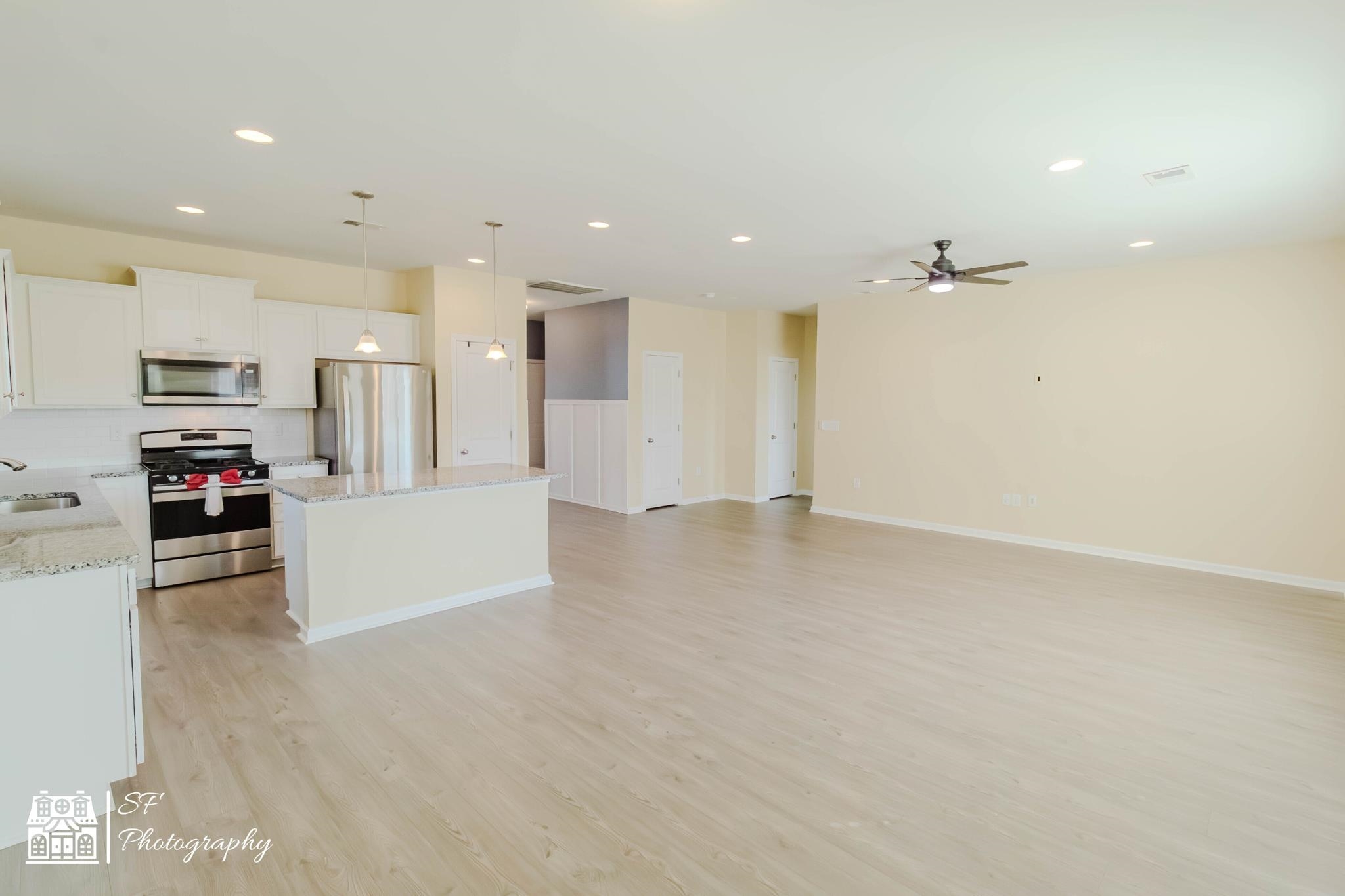 3500 Cornflower Way Property Photo 9