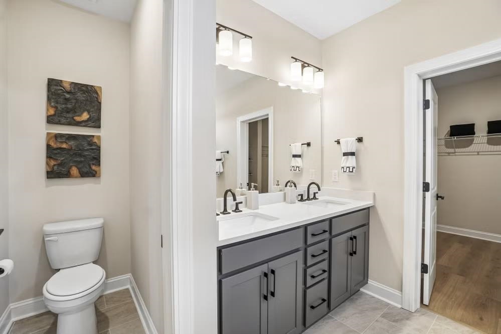 7704 Vicino Path Property Photo 50