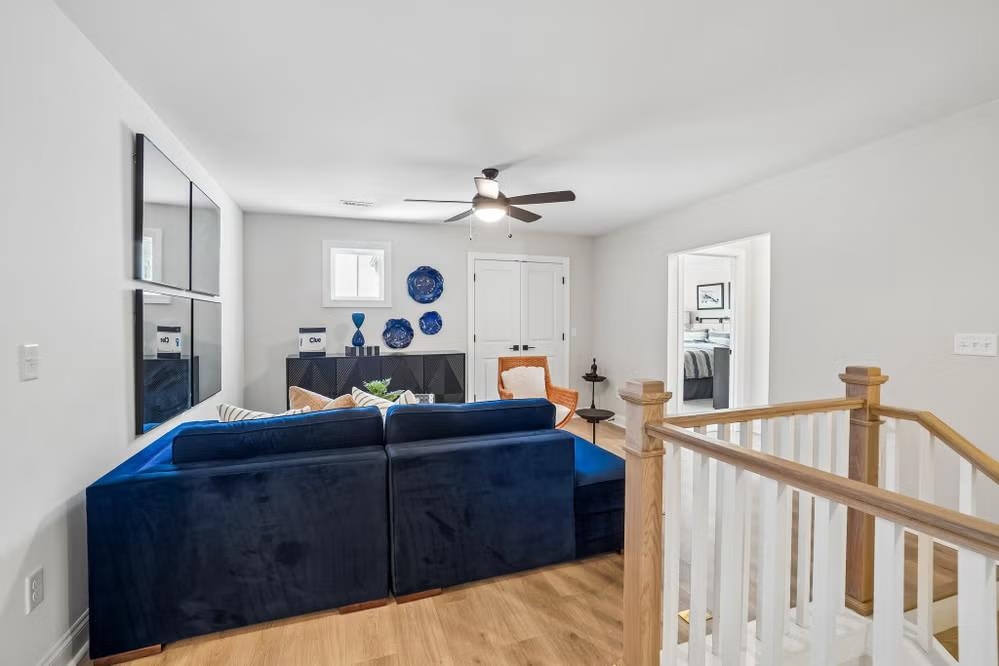 7704 Vicino Path Property Photo 53